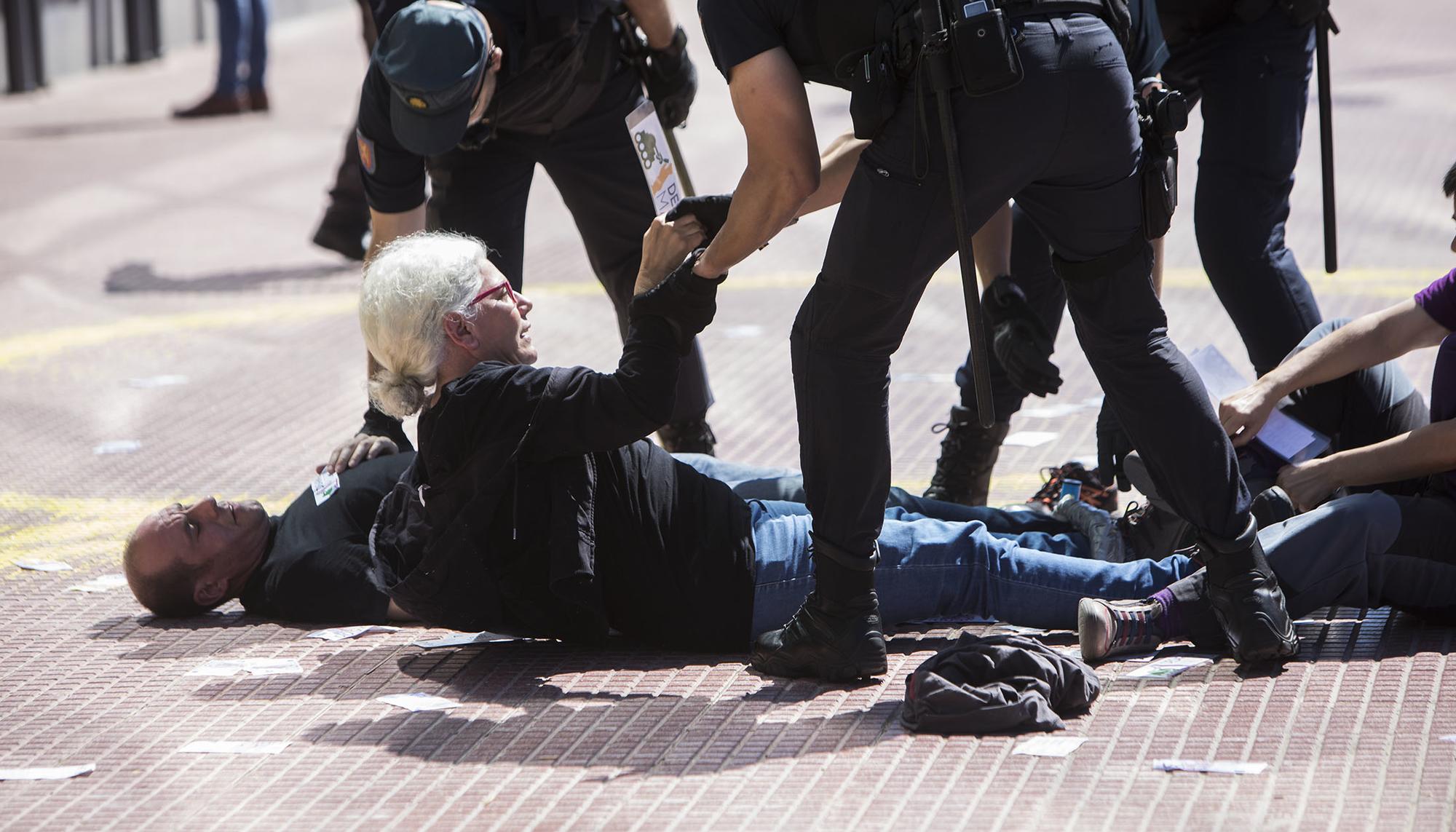 Acción antimilitarista en Feindef 7