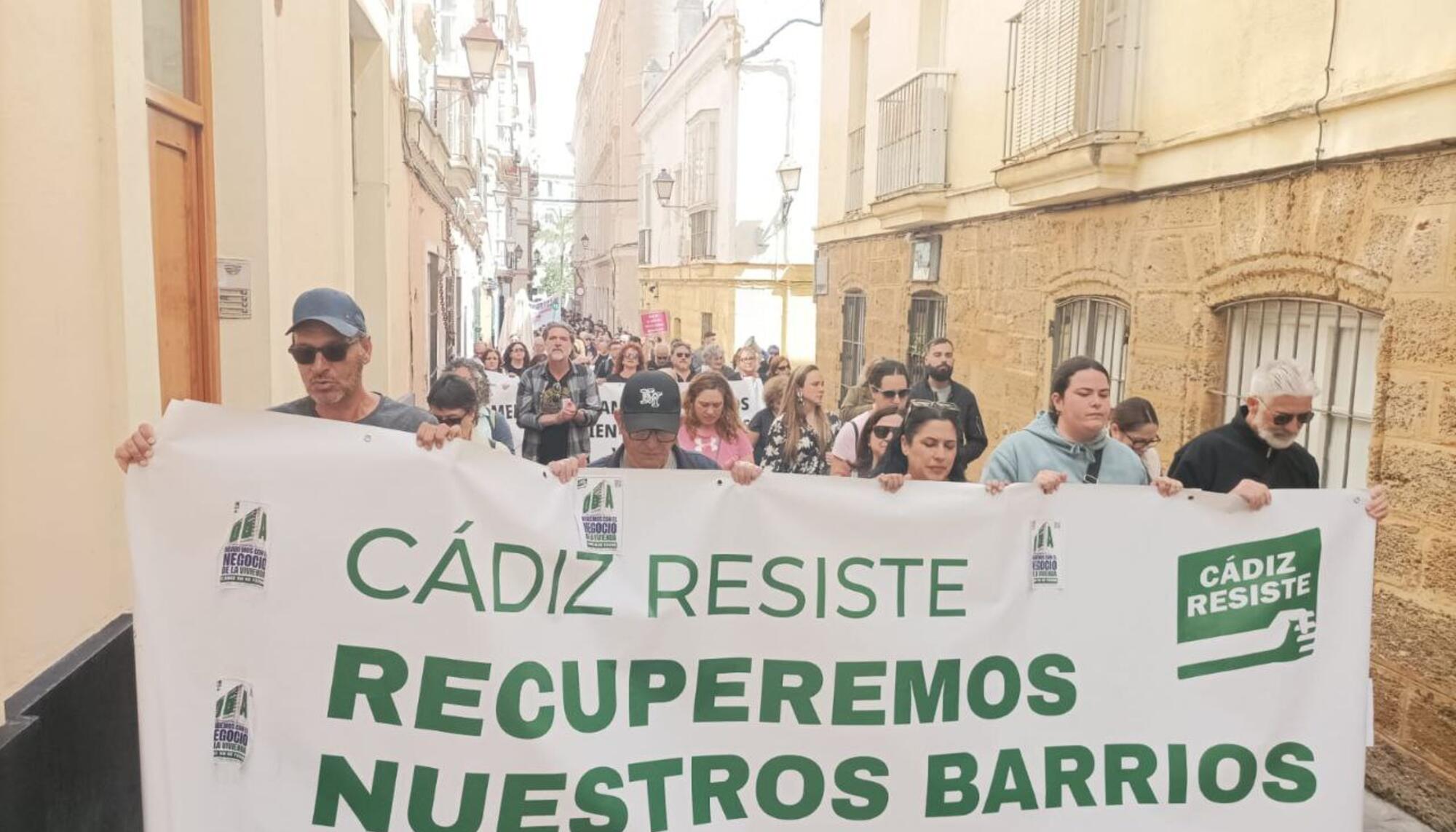 Manifestación por la vivienda en Cádiz el 5 de abril