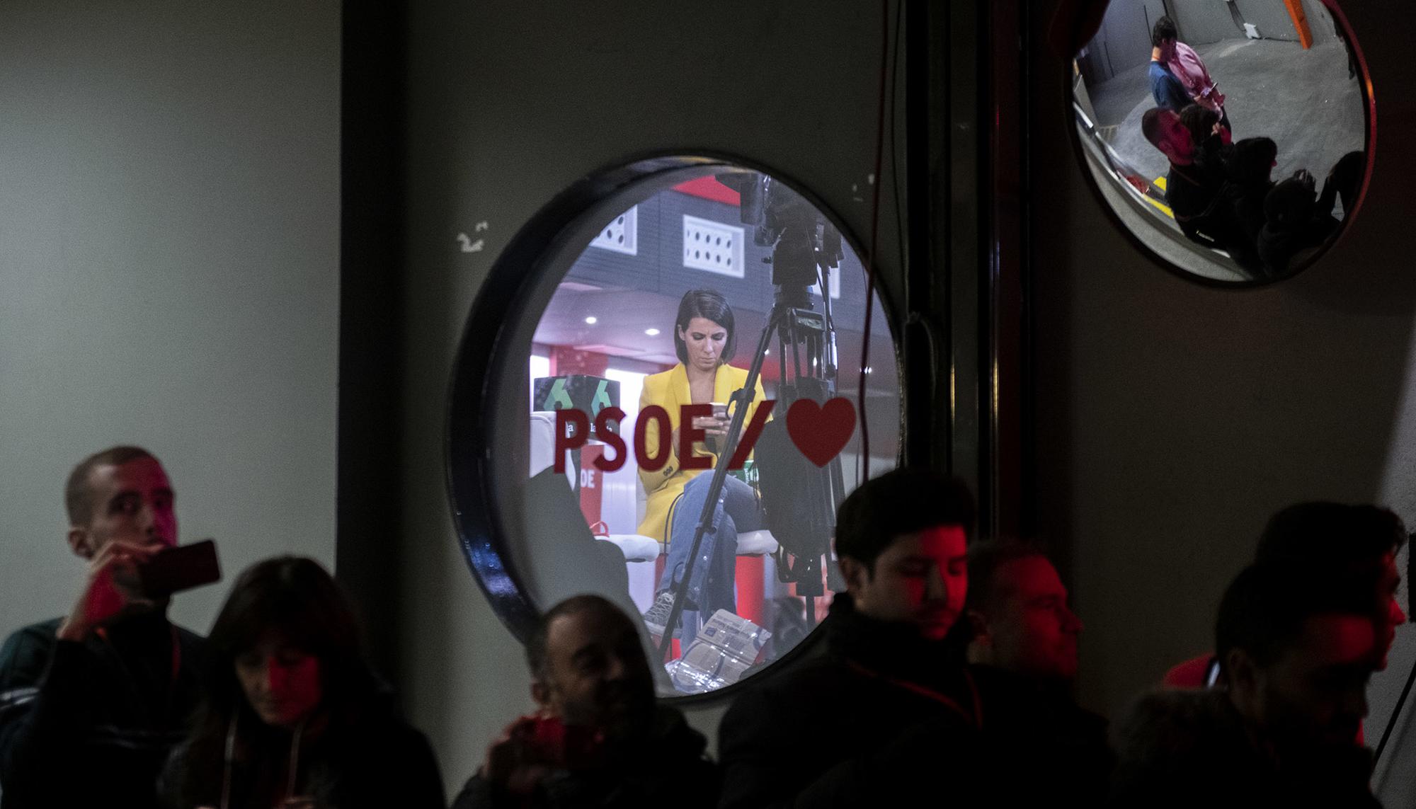 Psoe prensa sede Ferraz