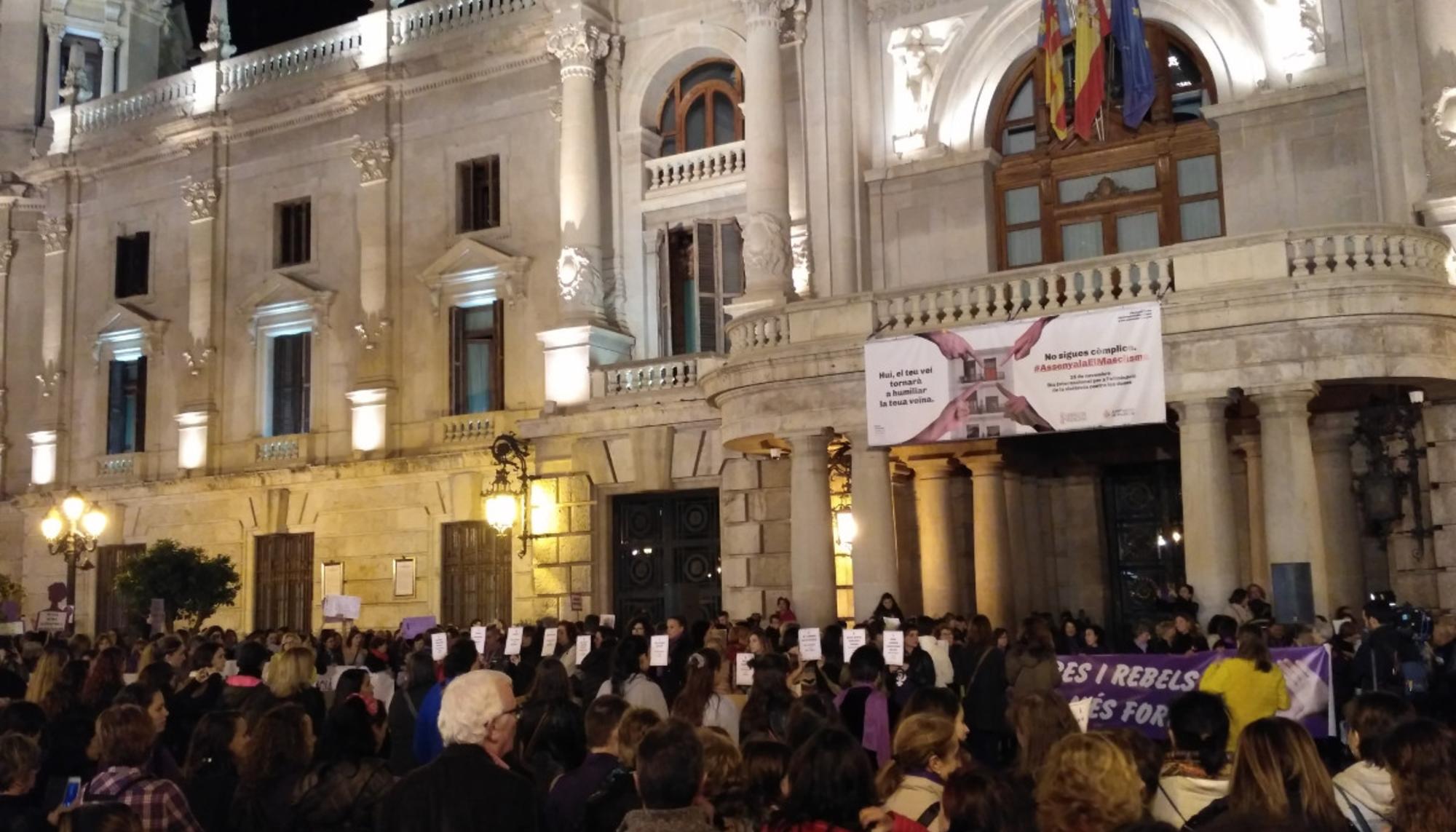 Manifestació 25N 2017 en València 