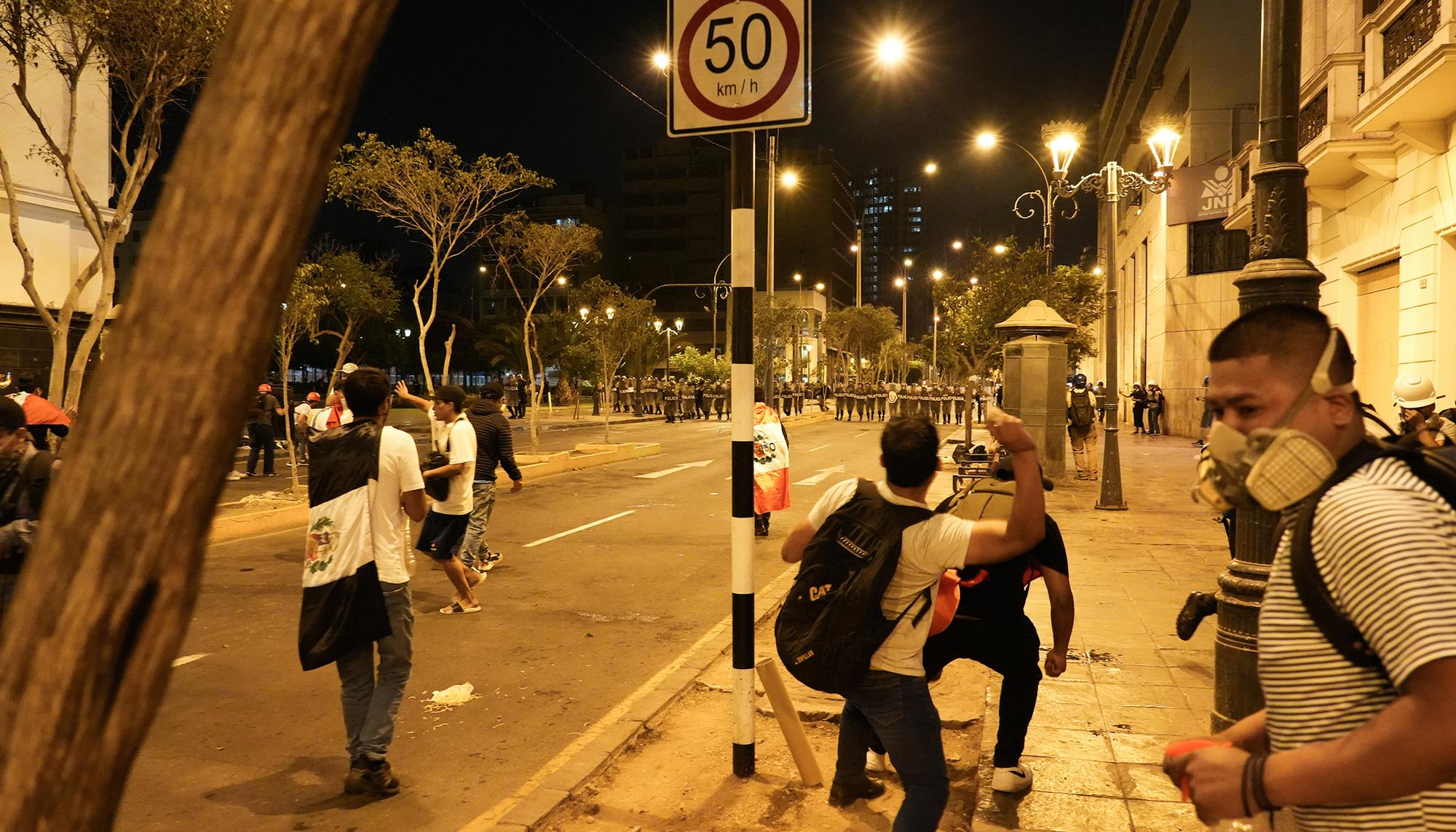 Lima Manifestación Perú - 11