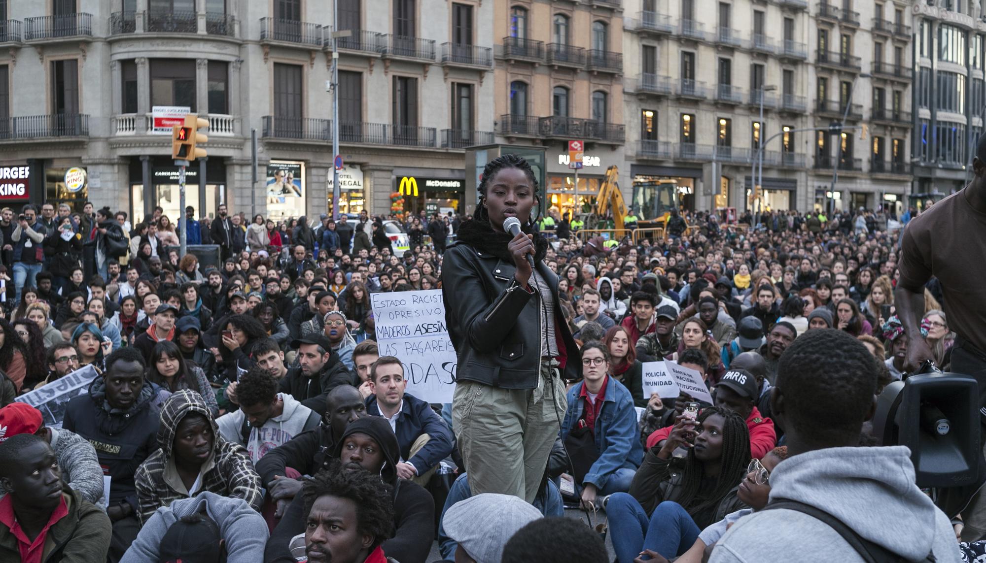 Manifiesto concentración Mame Mbaye Barcelona