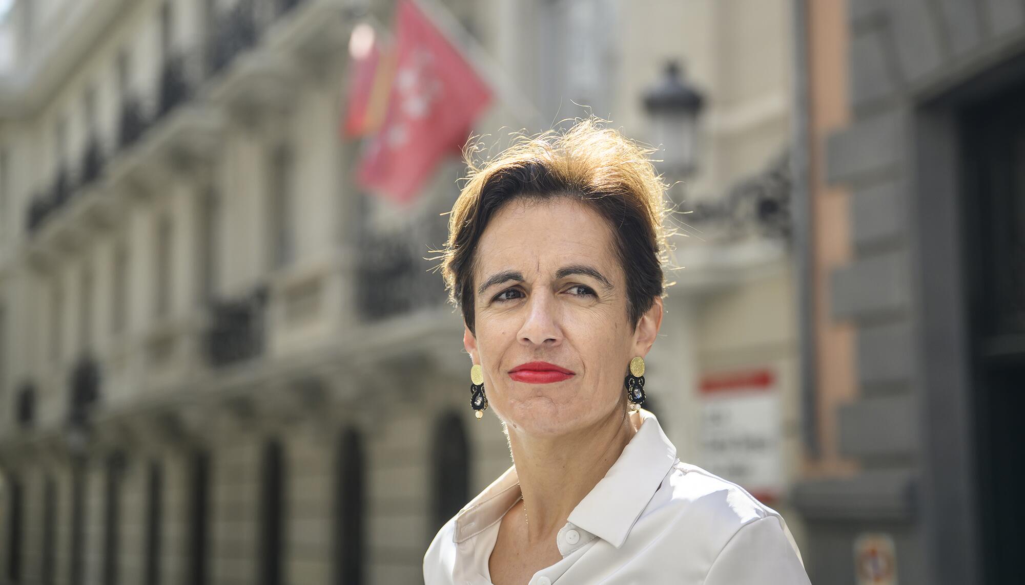 Katixa Agirre - servicio interior