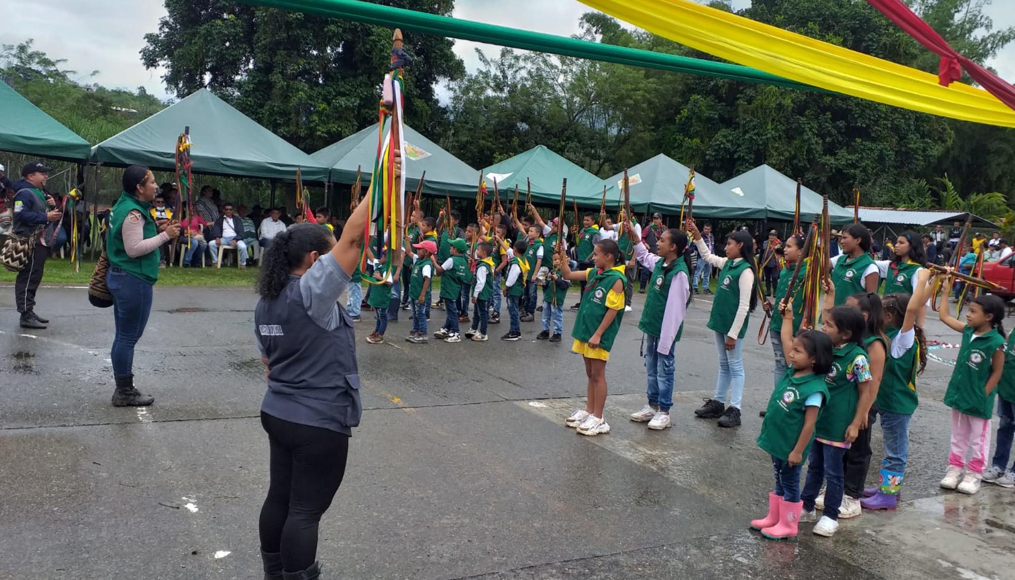 Guardia indigena colombia 2
