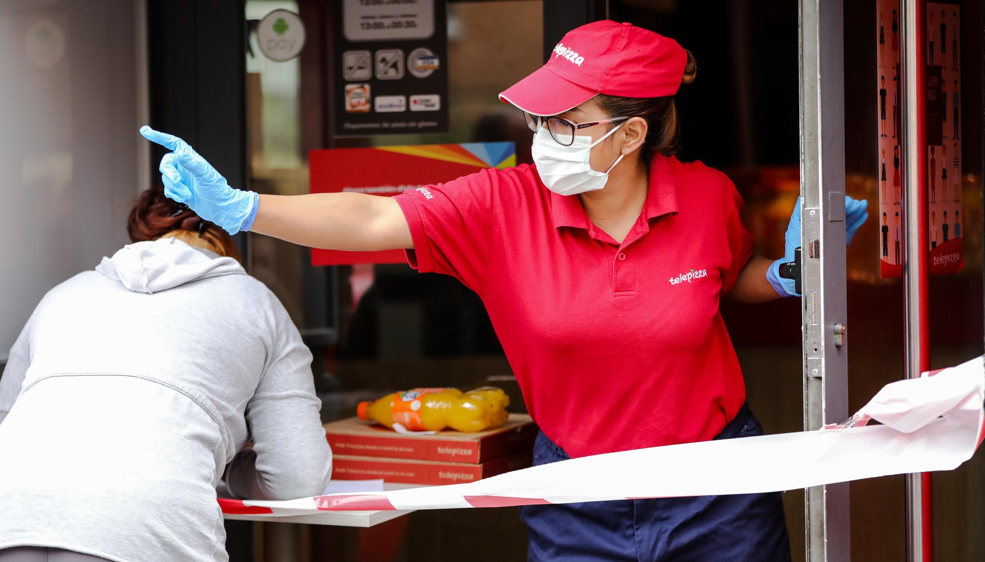 Menú infantil en tiempos de coronavirus: pizza, nuggets y refresco - 3