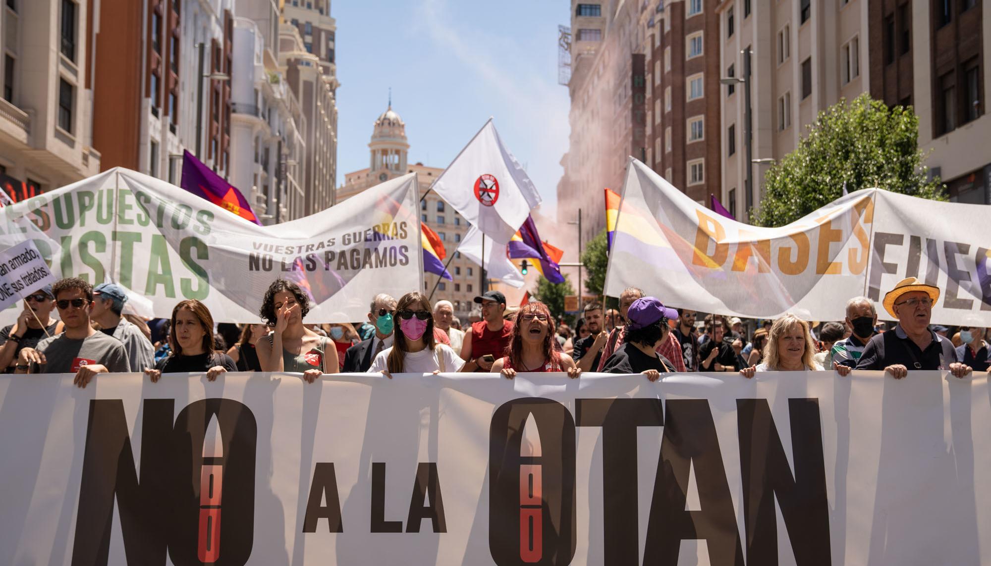 Manifestación contra la cumbre de la OTAN en Madrid - 2