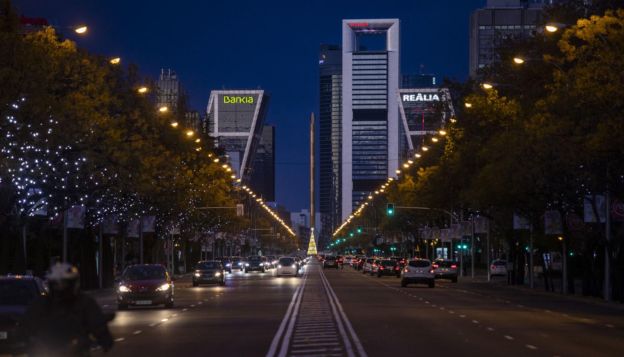 Paseo Castellana Torres Navidad 