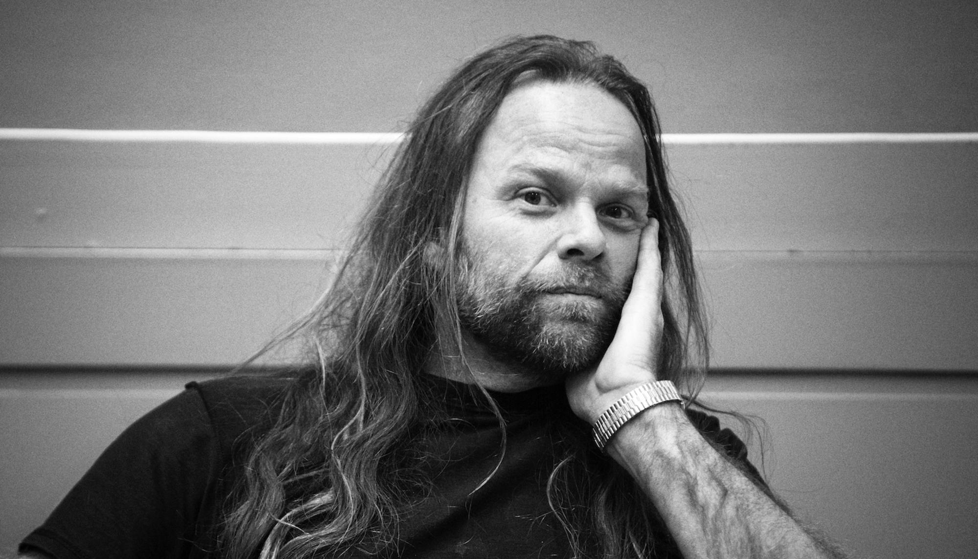 Thor Harris, durante la entrevista