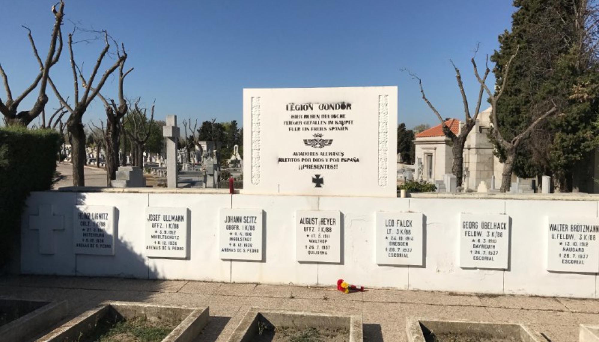 Mausoleo de la Legión Cóndor en el cementerio de La Almudena