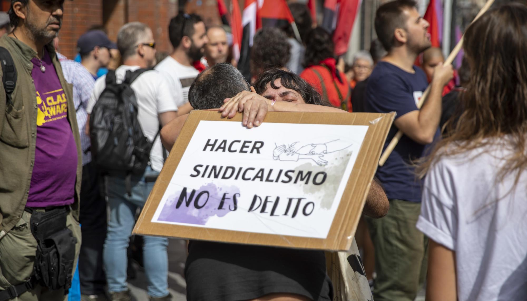 Manifestacion solidaridad La Suiza - 3