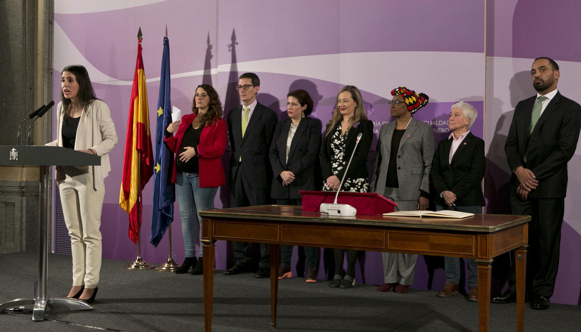 Toma de posesión de los altos cargos del Ministerio de Igualdad - 8