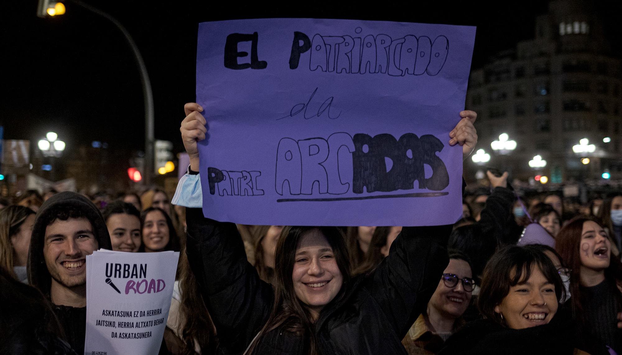 8M, día internacional de la mujer en Bilbao - 18