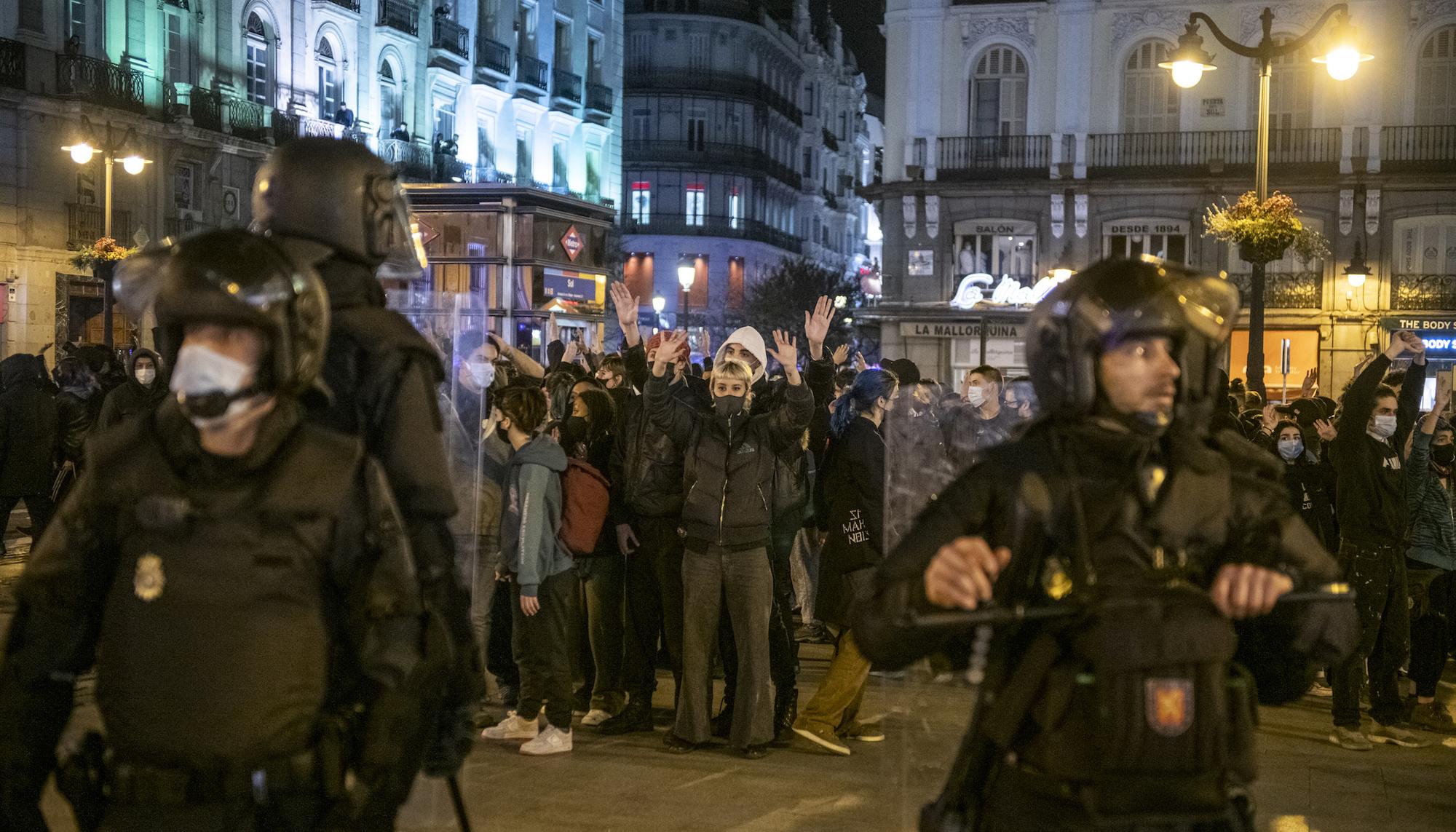 Manifestación en Madrid contra el encarcelamiento del rapero Pablo Hasél. - 21