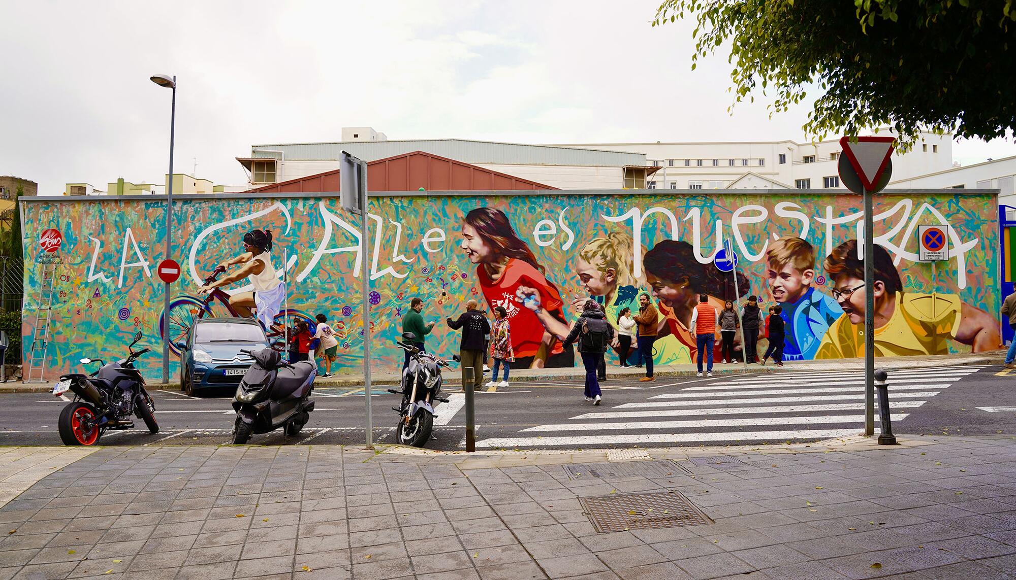 Mural La calle es nuestra La Laguna Tenerife