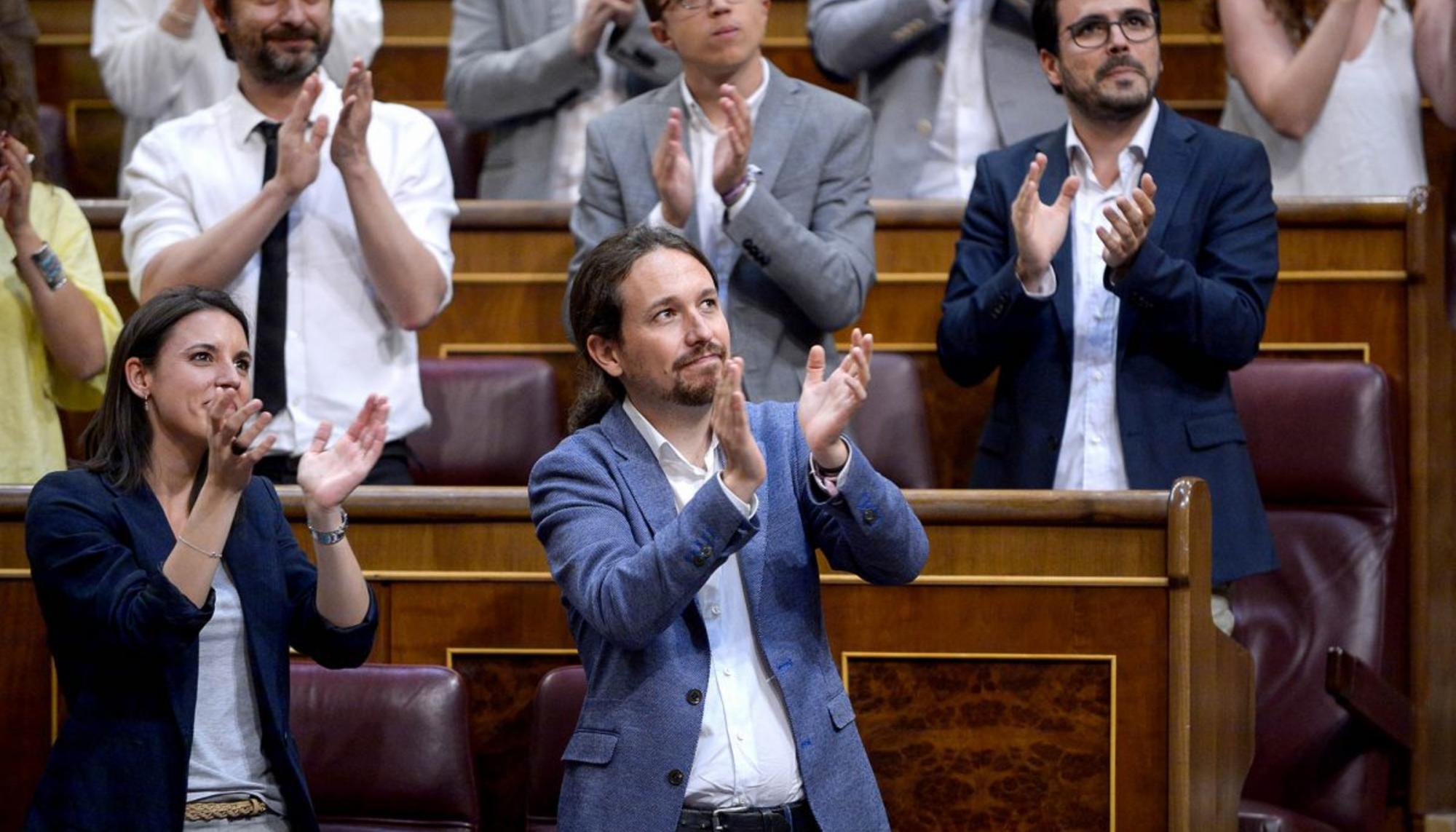 Irene Montero Pablo Iglesias Congreso