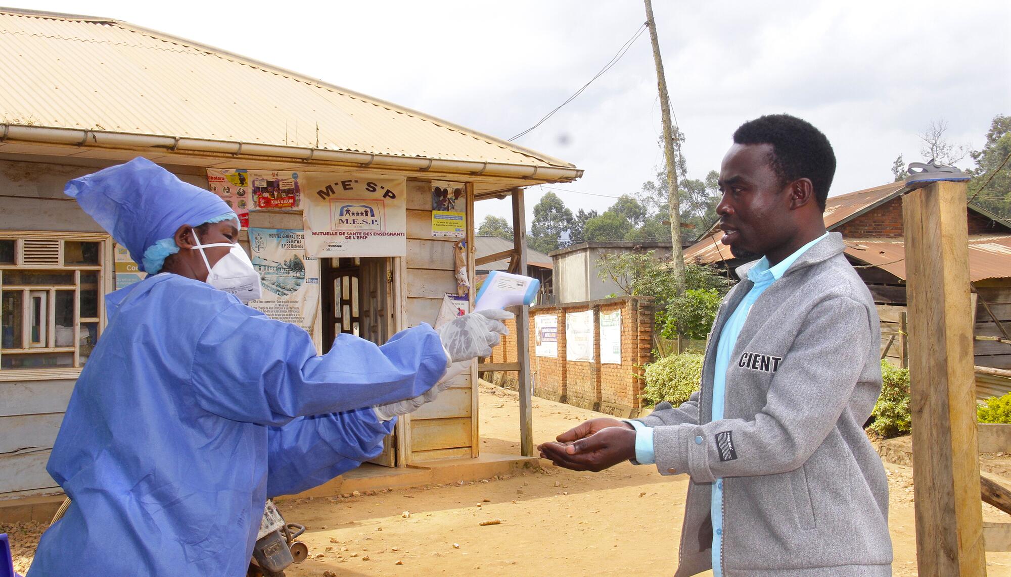 Controles sanitarios en Butembo, Kivu Norte.