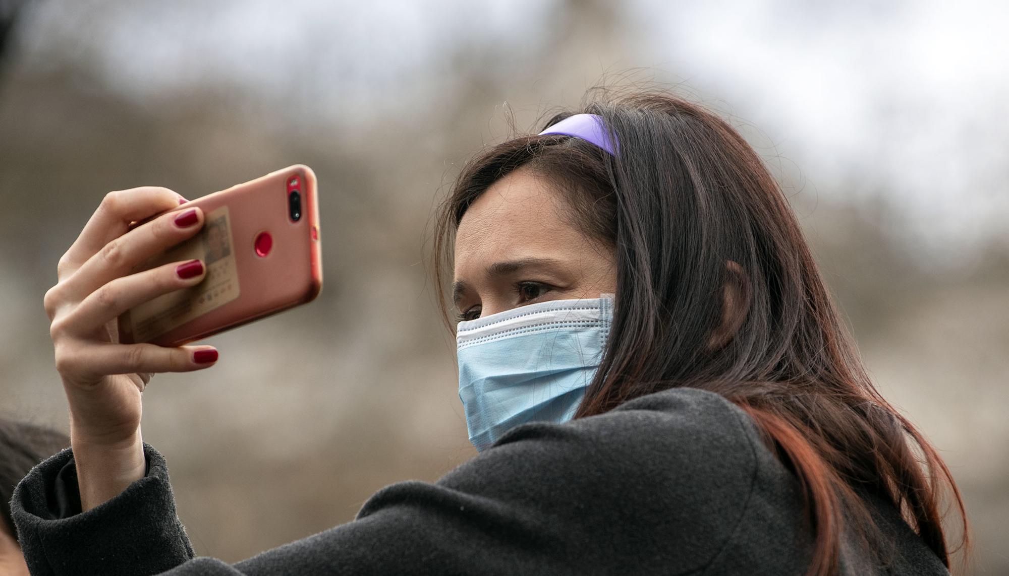 Coronavirus redes sociales y mascarillas