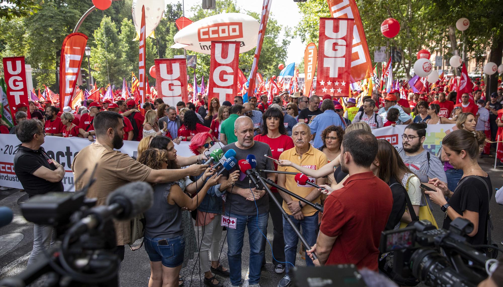 Manifestacion Sindicatos Pacto por la industria - 6