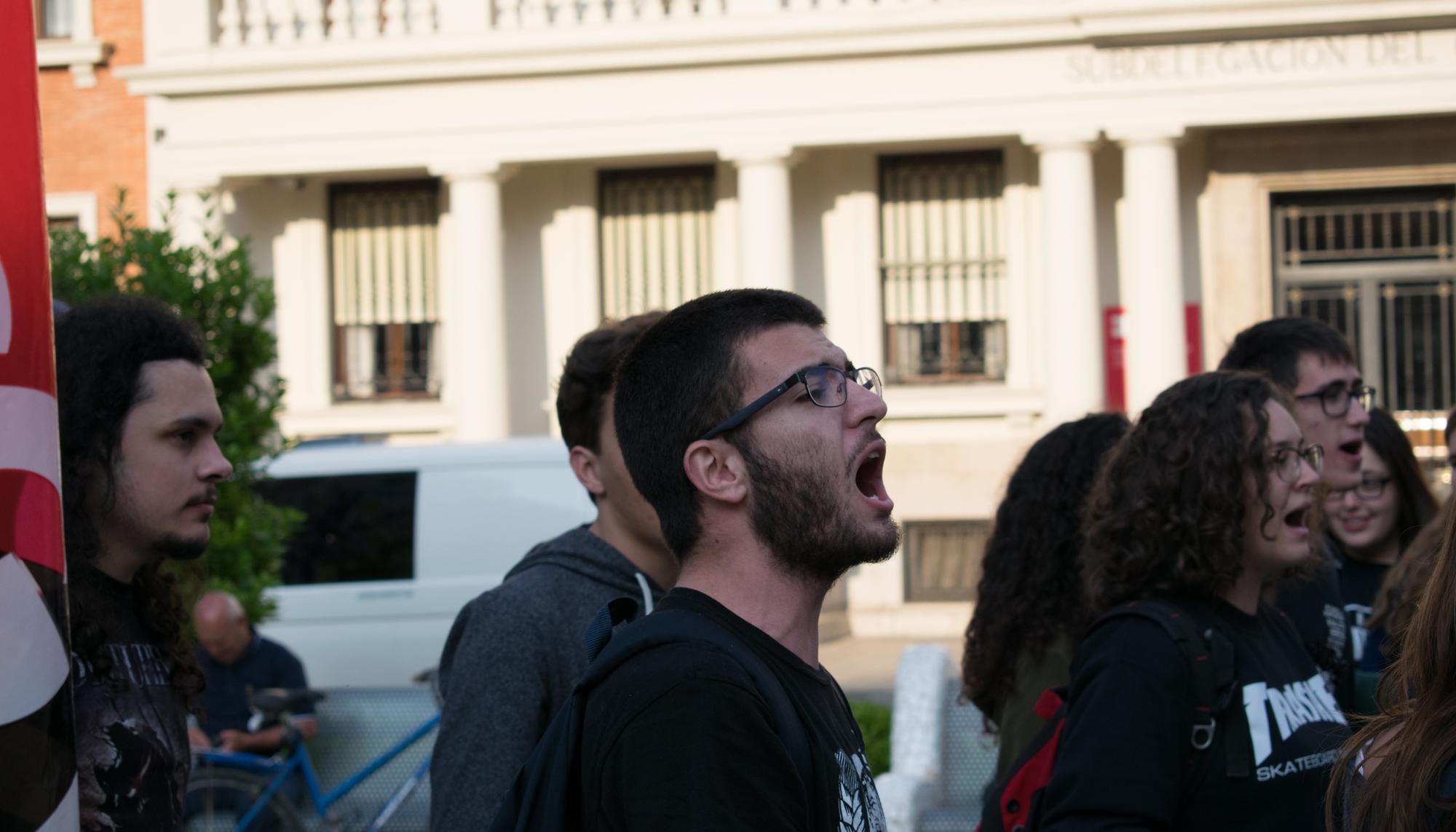 Concentració Castellón contra LOMCE 2