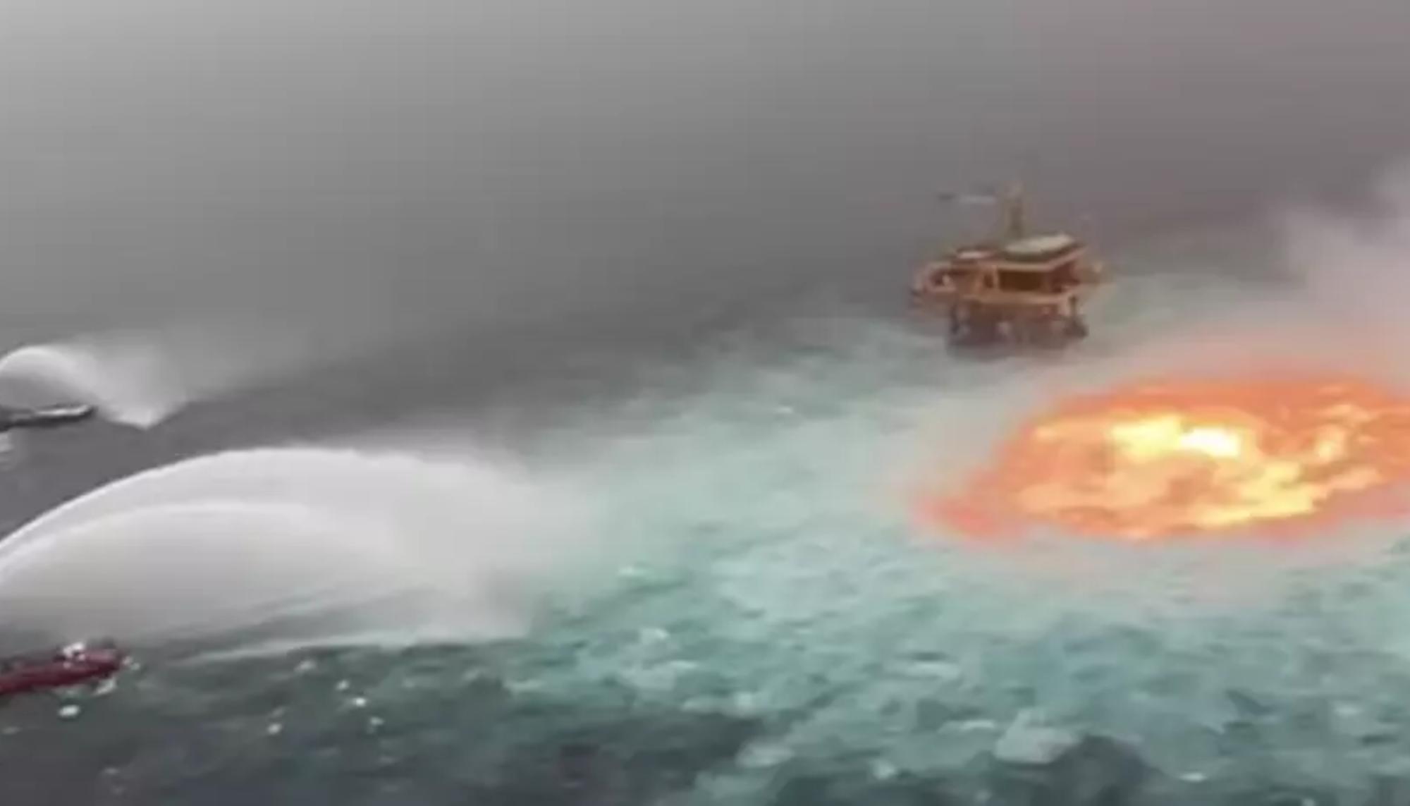 Ojo de fuego yacimiento marítimo Ku-Maloob-Zaap catástrofe