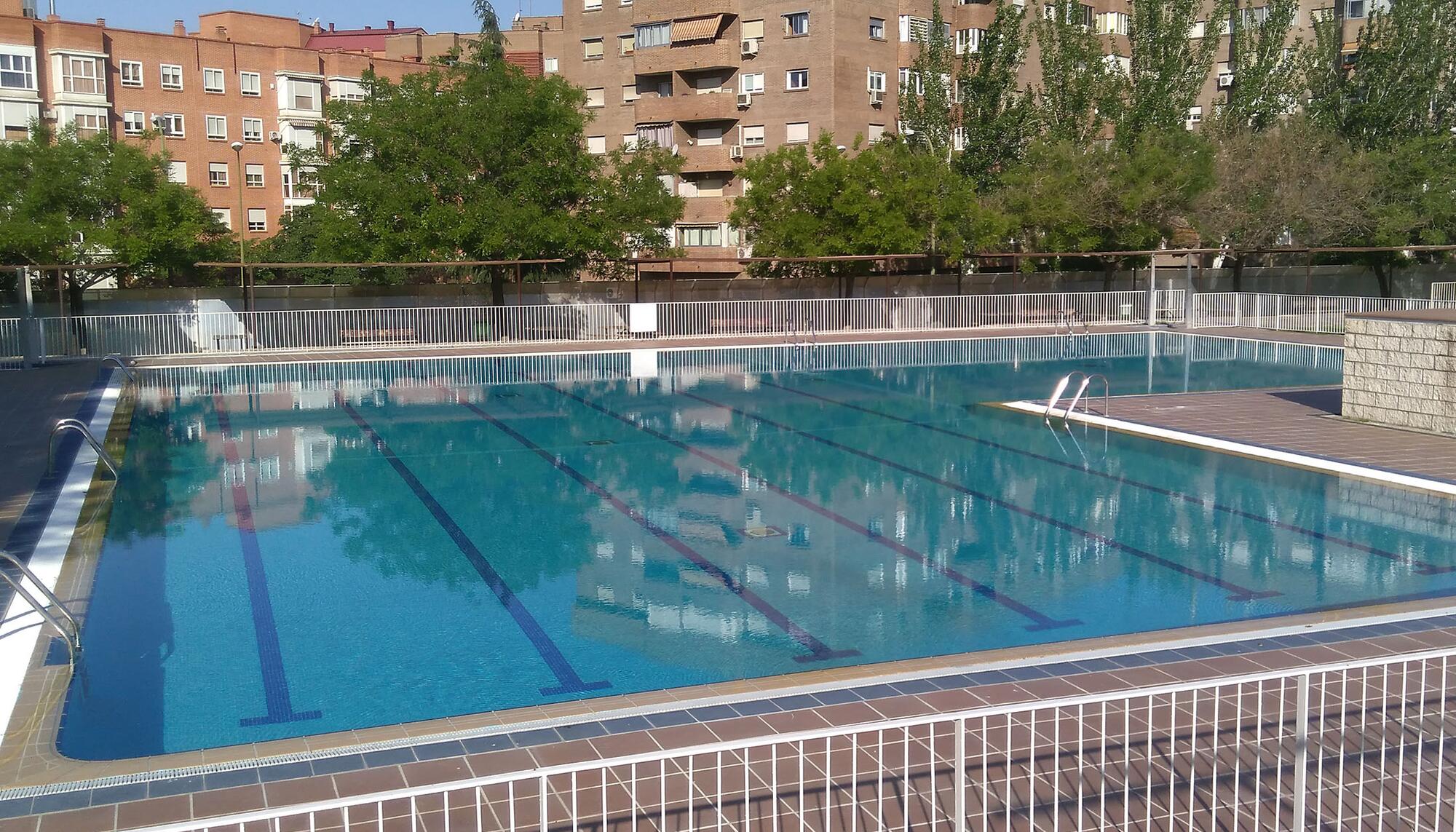 Piscina Peñuelas