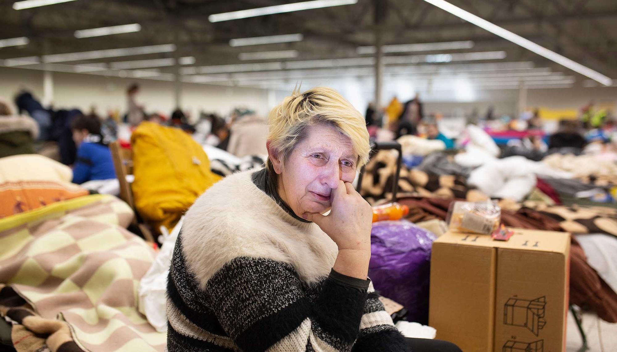Ucranianos refugiados en Tesco - 6