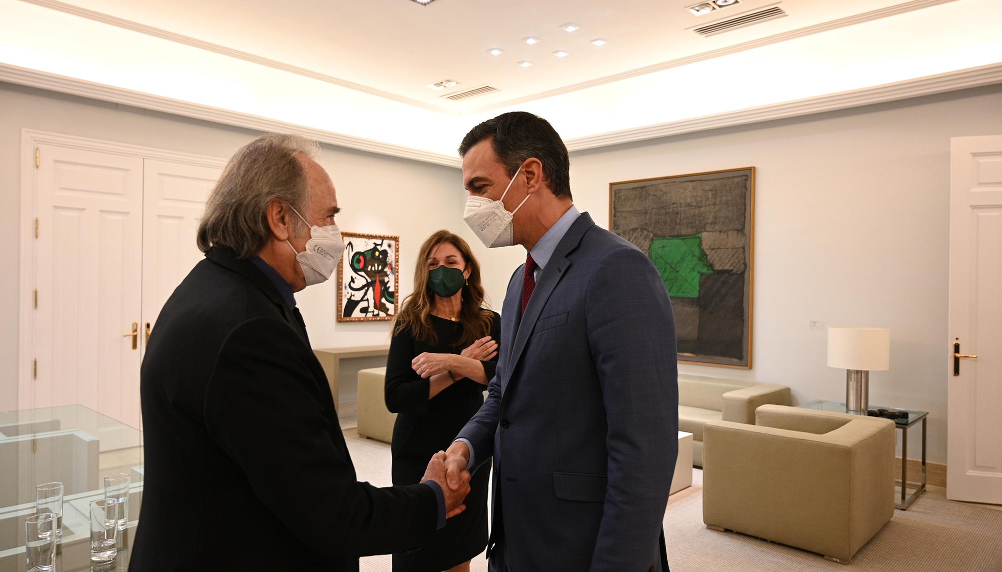 Serrat Gobierno - 1