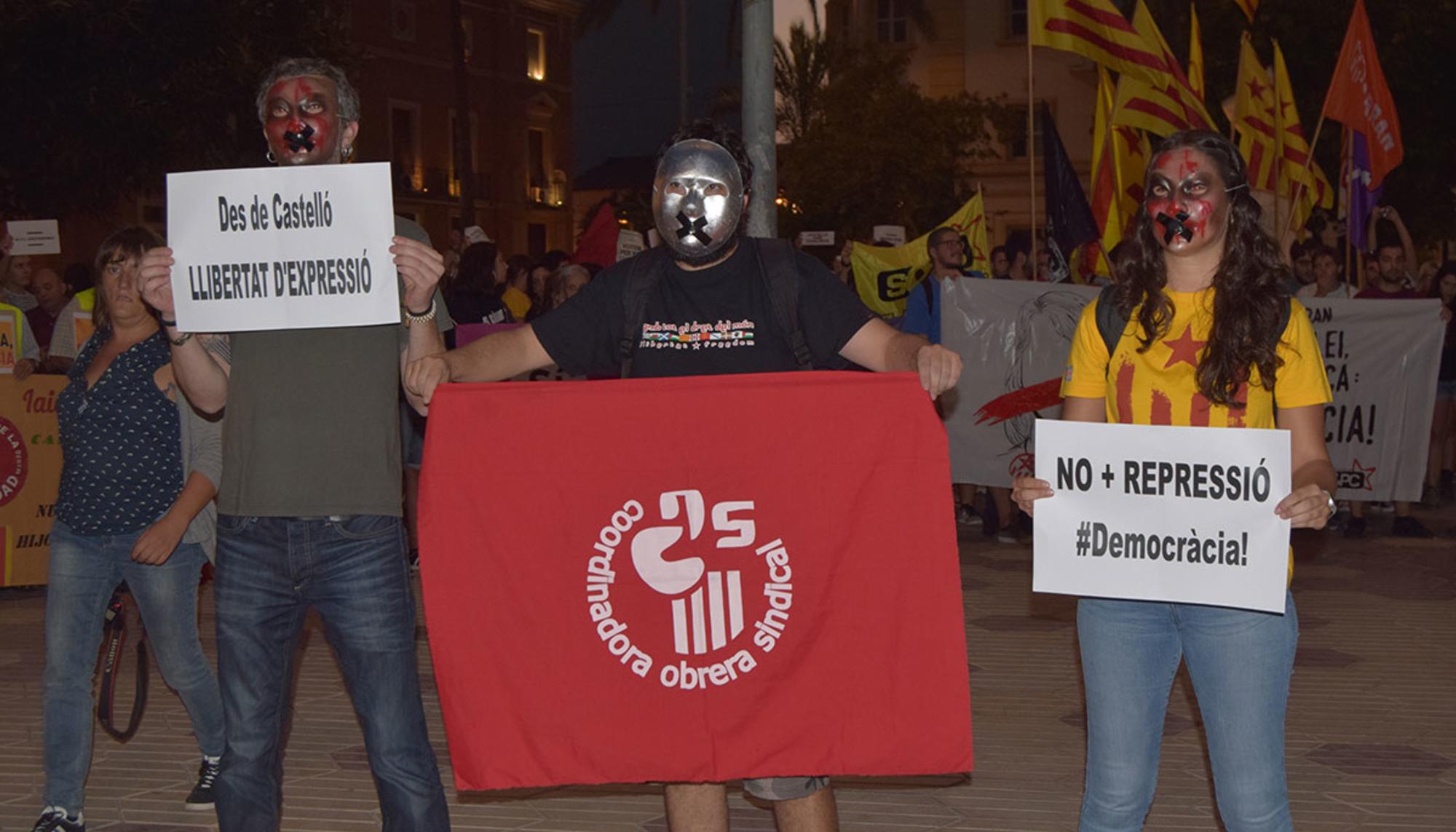 Pancarta Castelló apoyo Catalunya