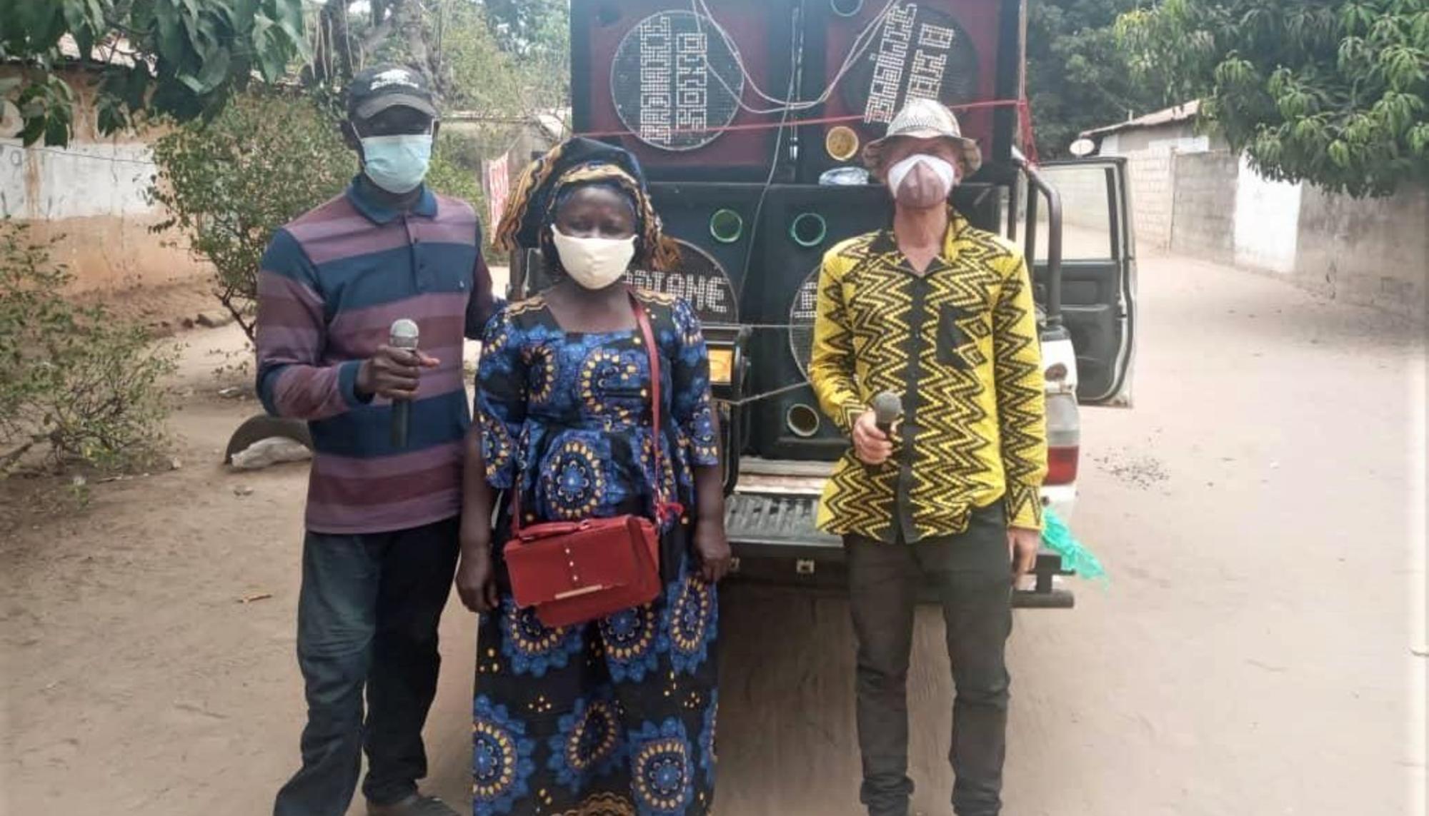 Representantes de la Unión Regional de Organizaciones de Personas con Diversidad Funcional- UROPH, durante una acción de sensibilización en Ziguinchor, abril de 2020