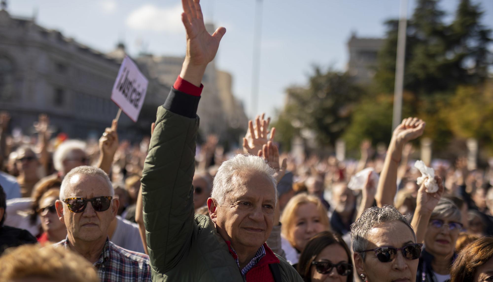 Manifestación por la Sanidad Pública en Madrid - 10