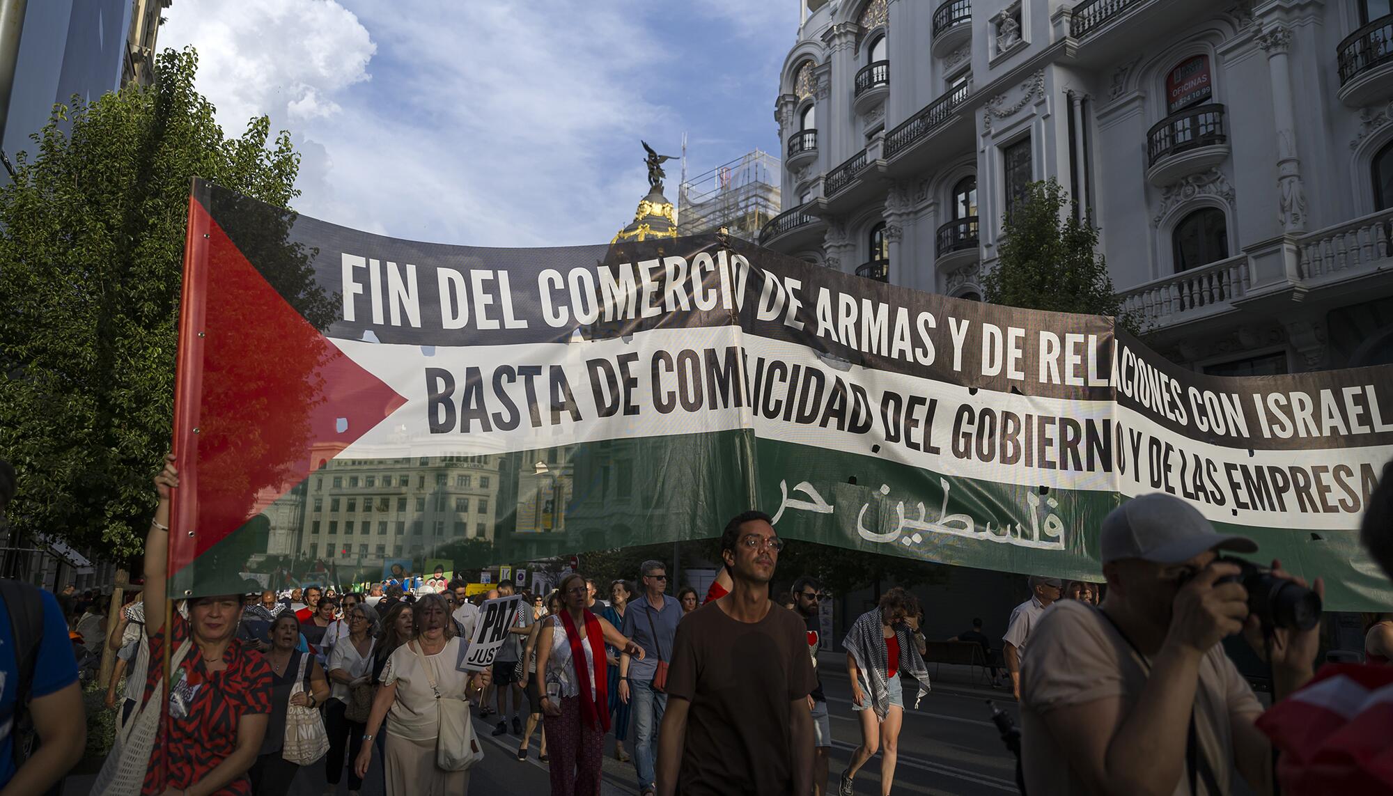 Gaza Cibeles Plza España - 10