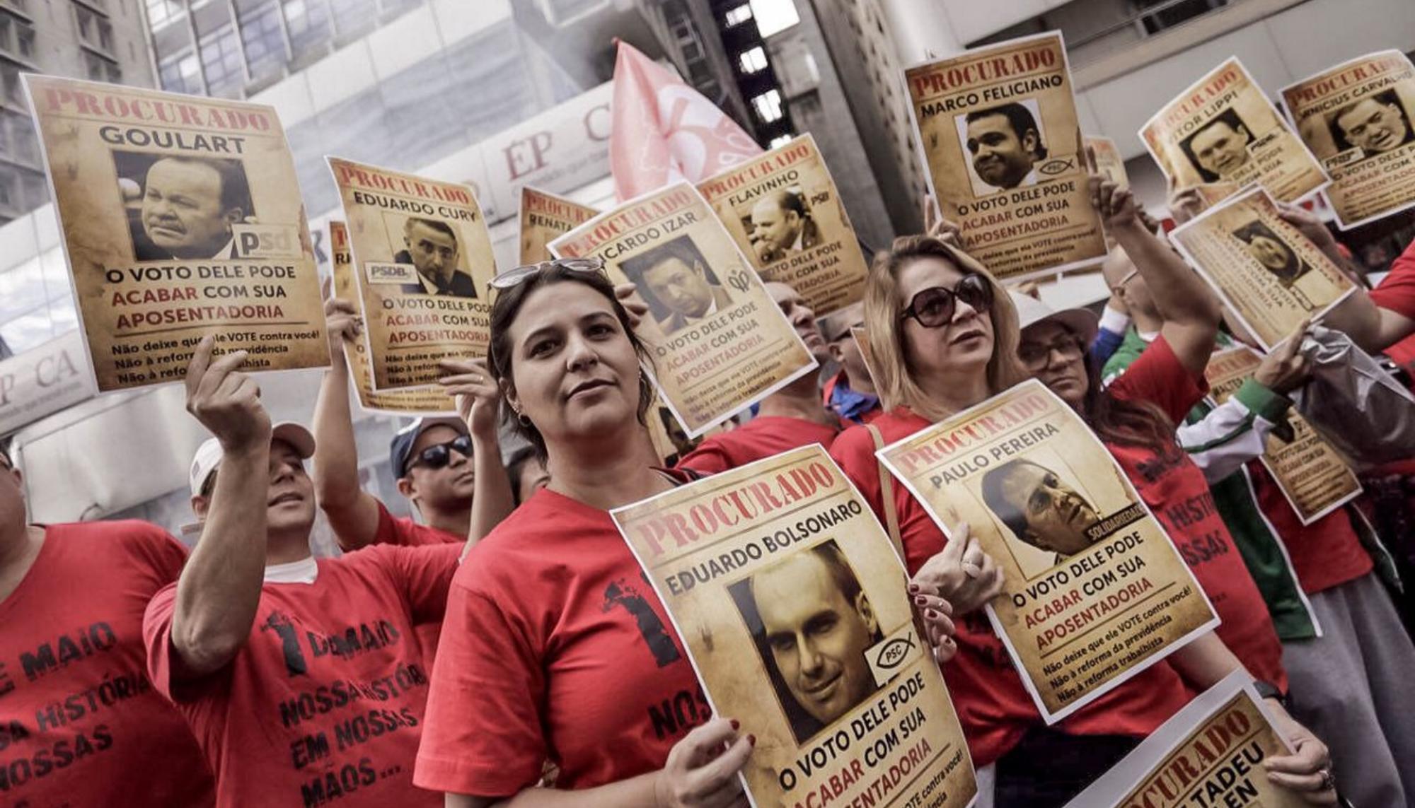 Movilización de afrobrasileños y colectivos lgtb contra Bolsonaro.