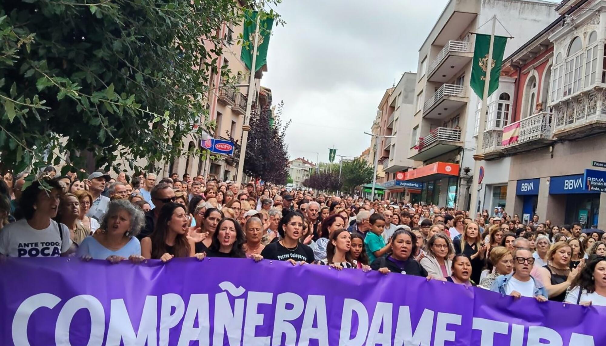 Manifestación Llanes asesinato machista