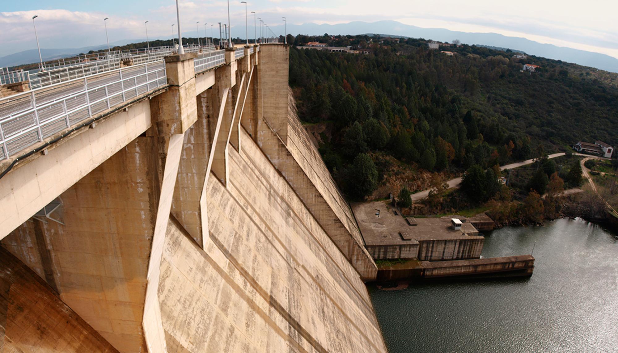 Presa Gabriel y Galán