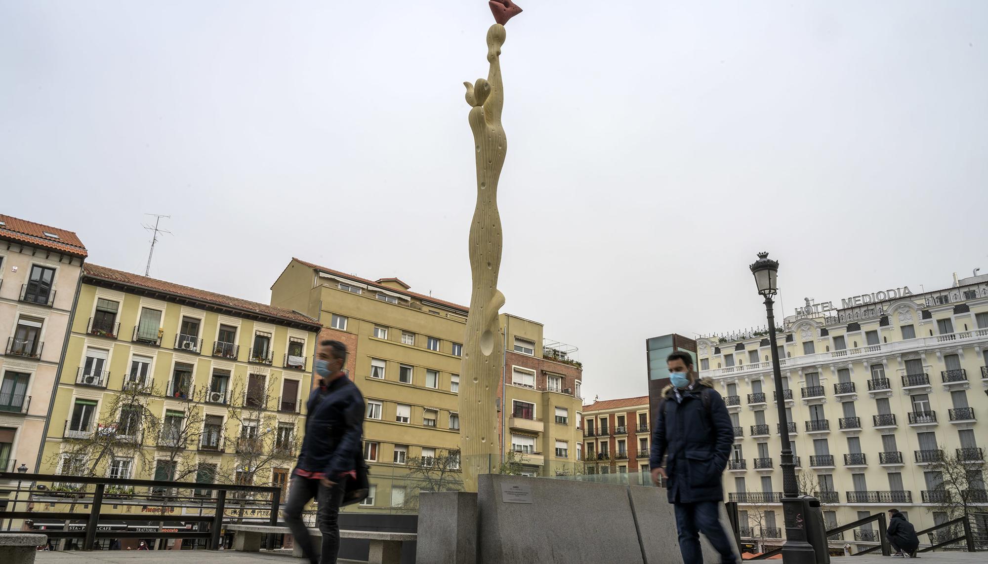 El pueblo español tiene un camino que conduce a una estrella - 1