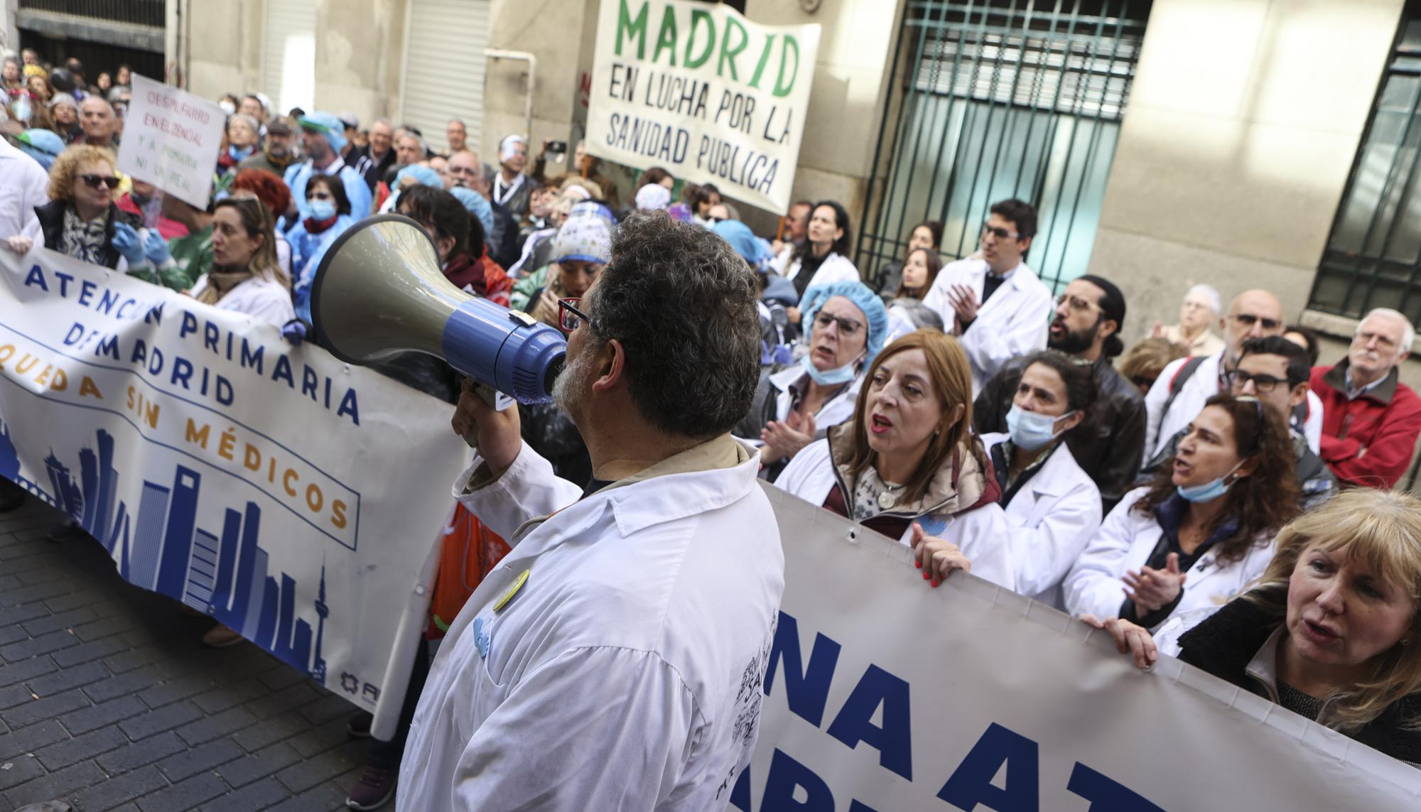 Manifestación médicos Consejería de Sanidad 5