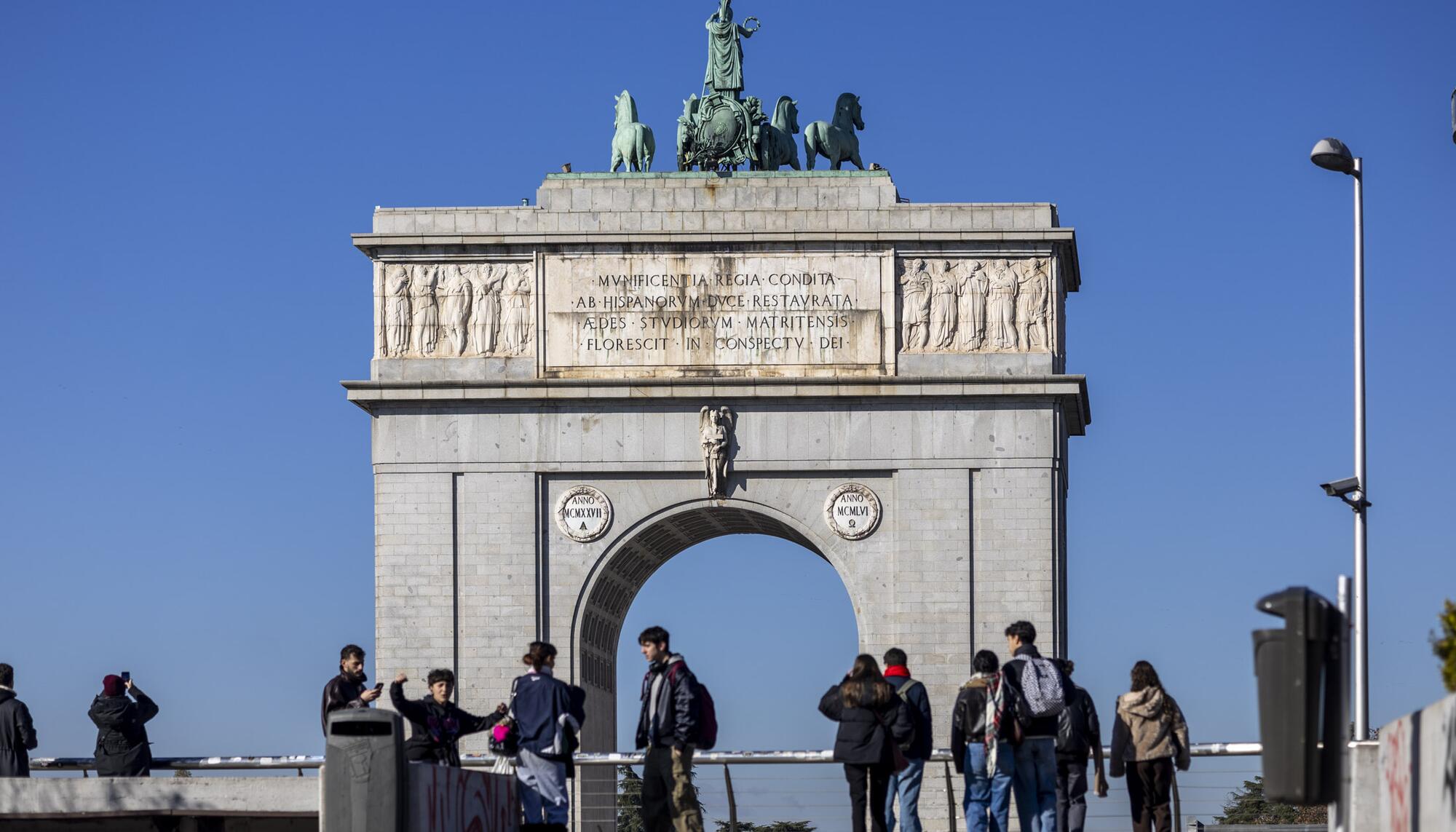 Arco de triunfo de Moncloa 