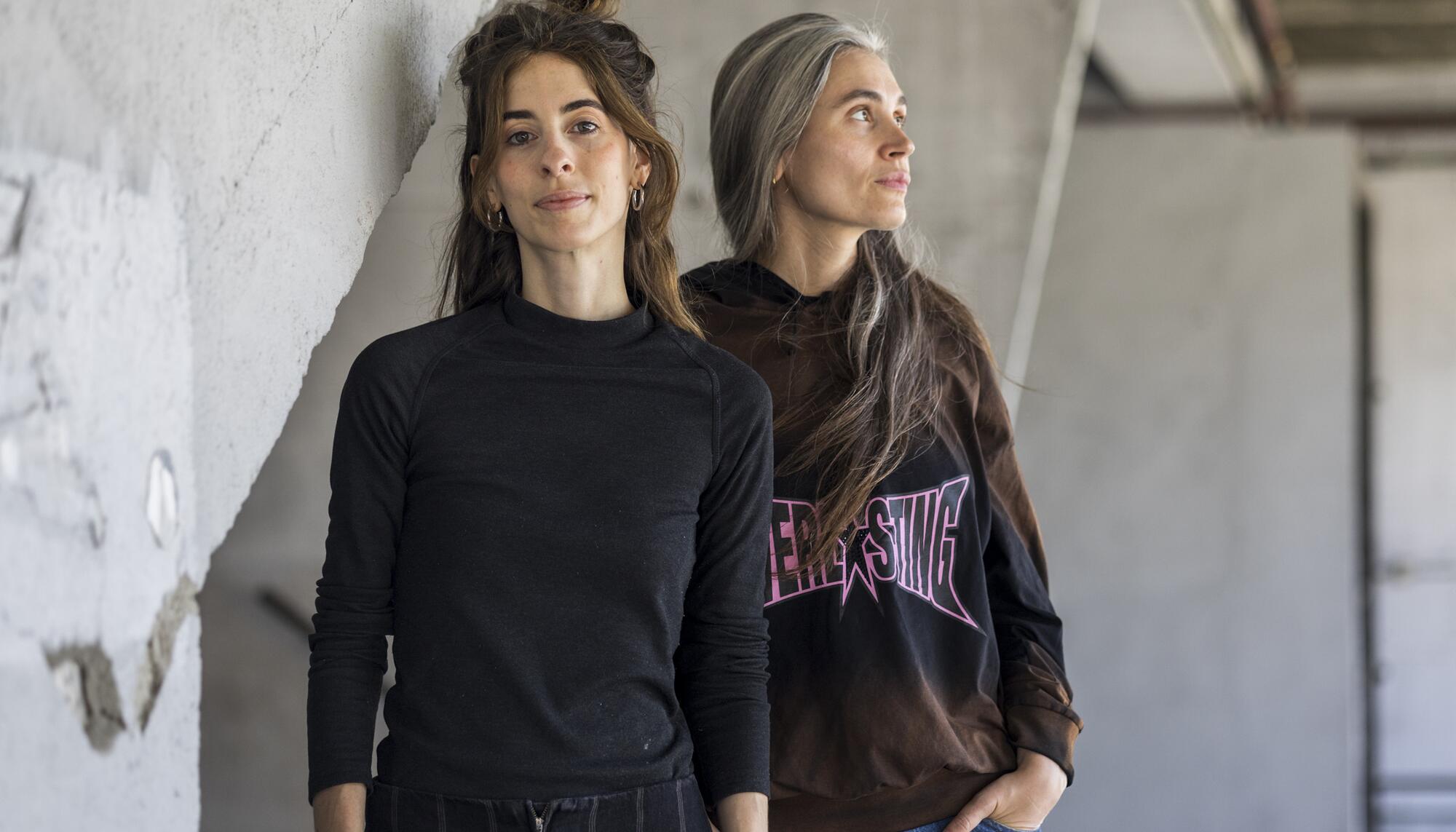 Ana Garriga y Carmen Urbita Las Hijas de Felipe - 3