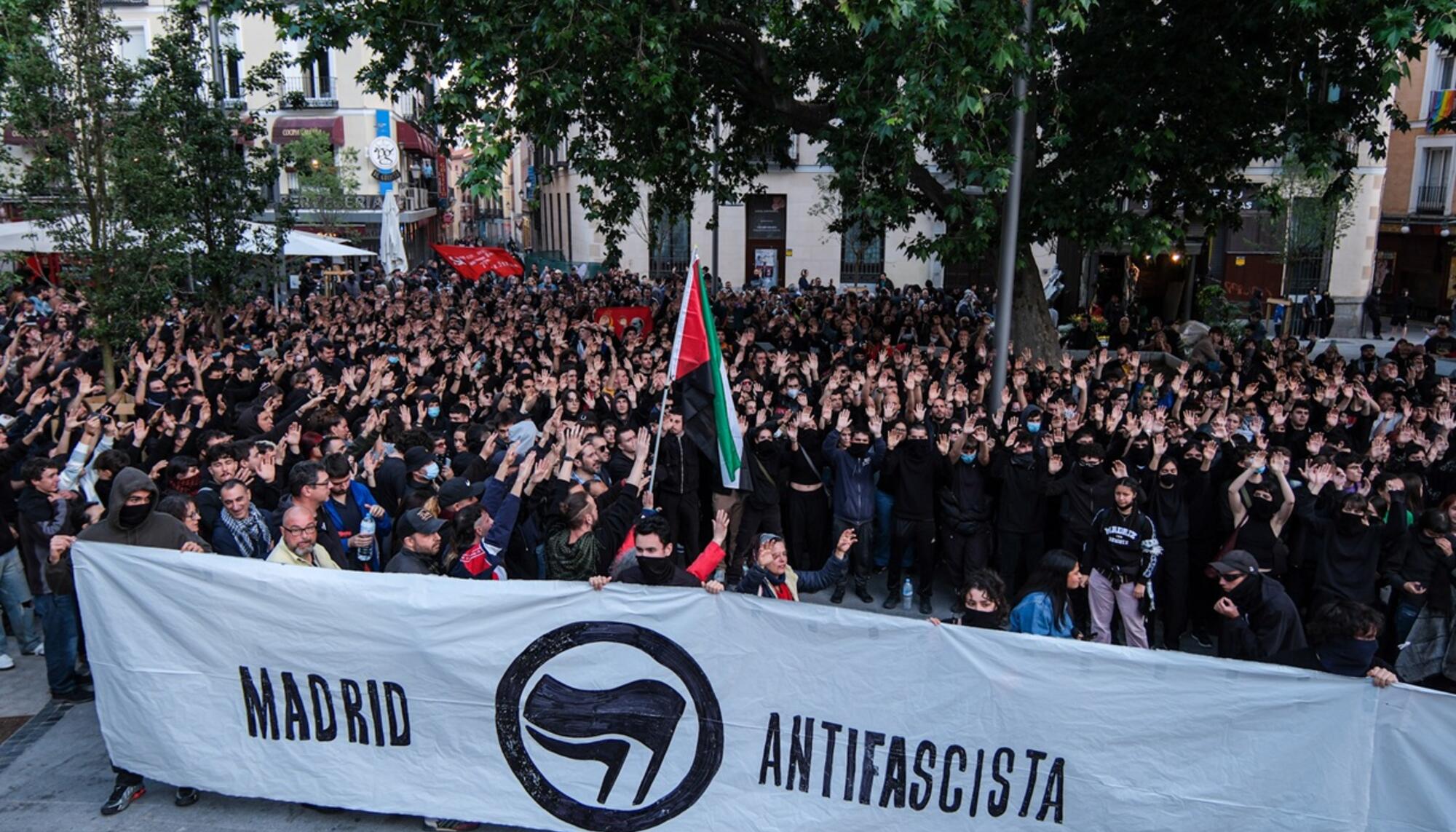 Concentración antifascista Lavapiés en protesta por manifestación de Falange - 1