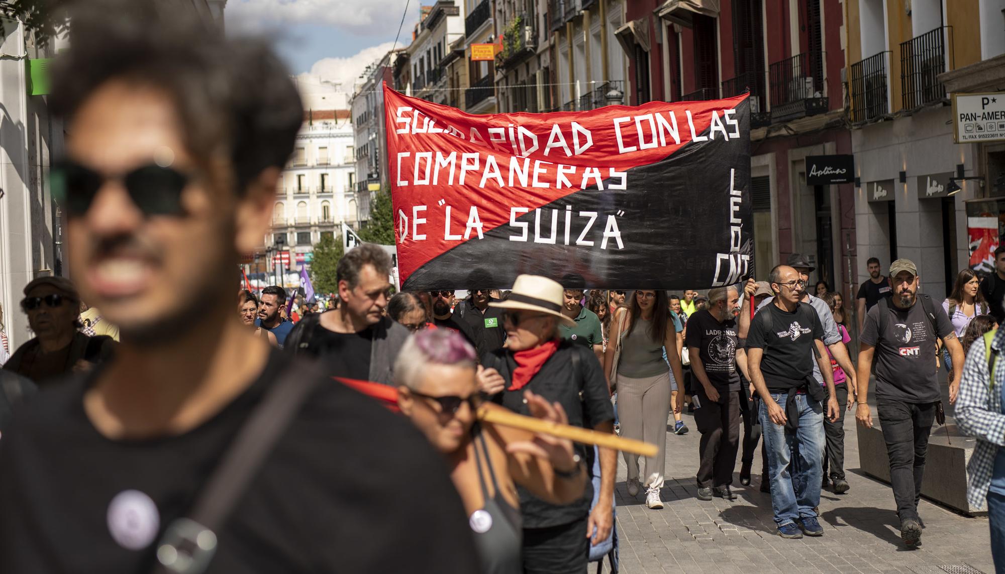 Manifestacion solidaridad La Suiza - 17