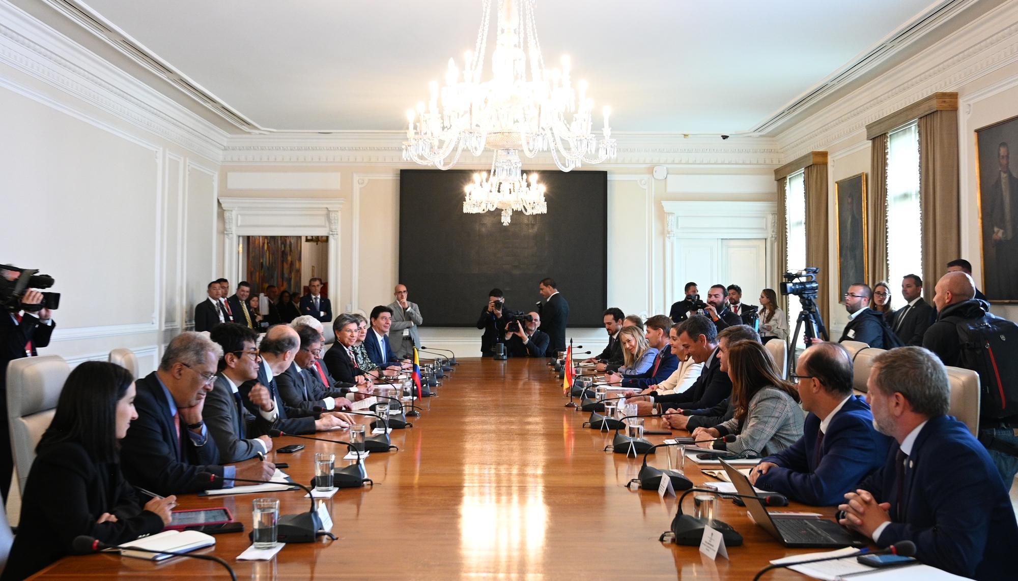 Pedro Sánchez Colombia - 3
