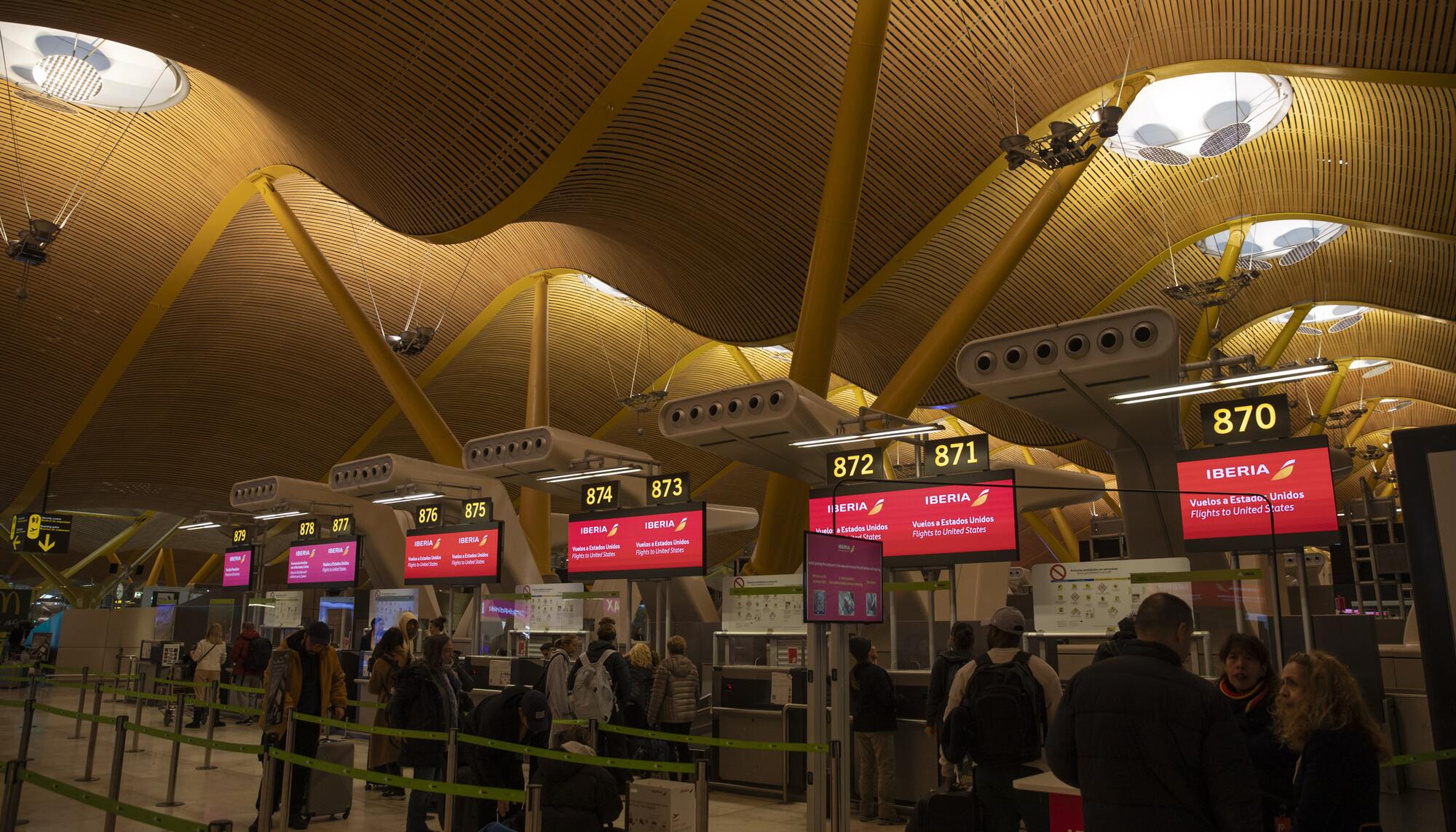 Aeropuerto Madrid T4 Barajas - 2