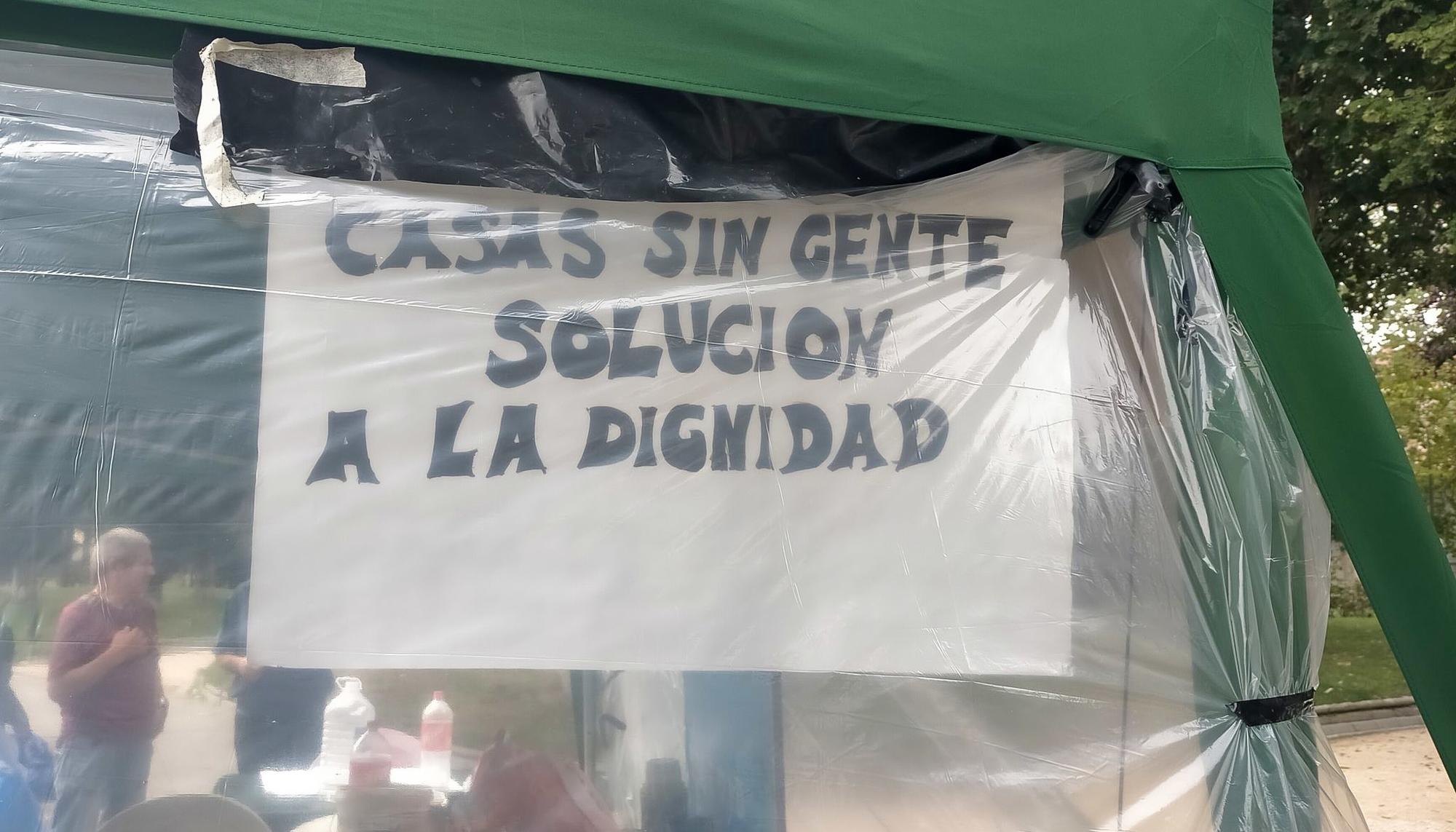 Desmantelamiento campamento La Dignidad