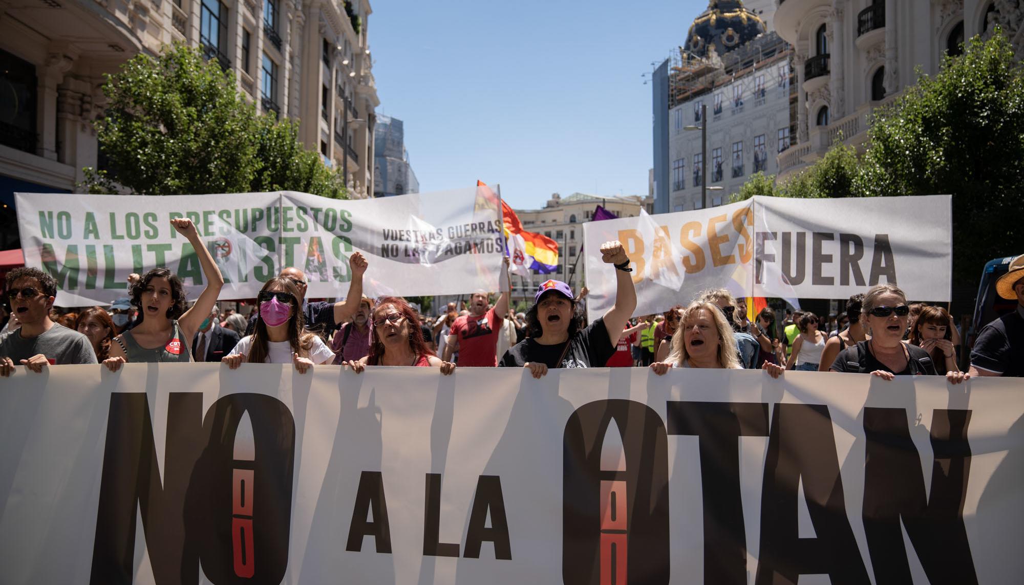 Manifestación OTAN NO - 16