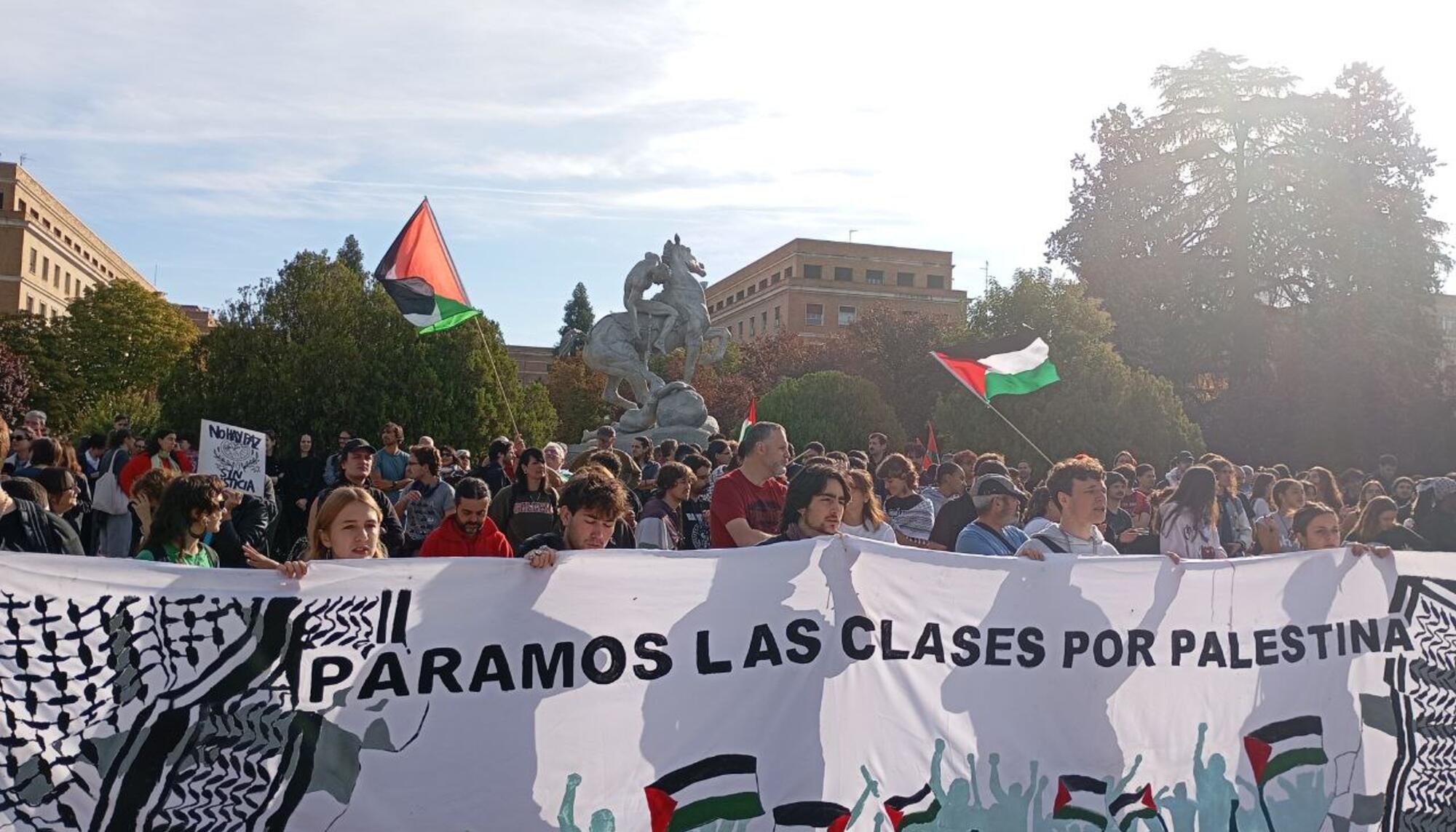 Manifestación de estudiantes en la Universidad Complutense de Madrid