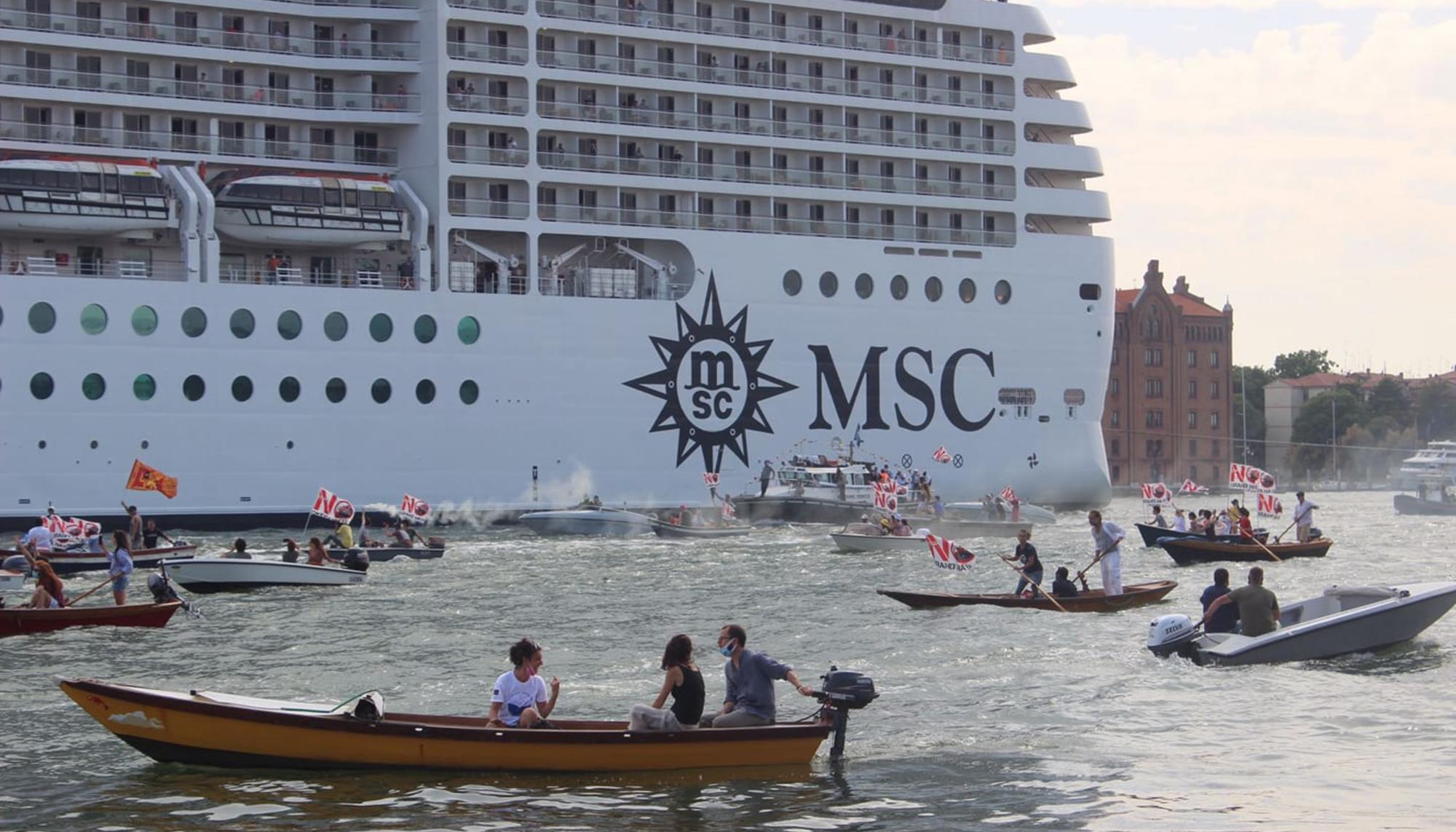 Manifestación contra los cruceros en Venecia