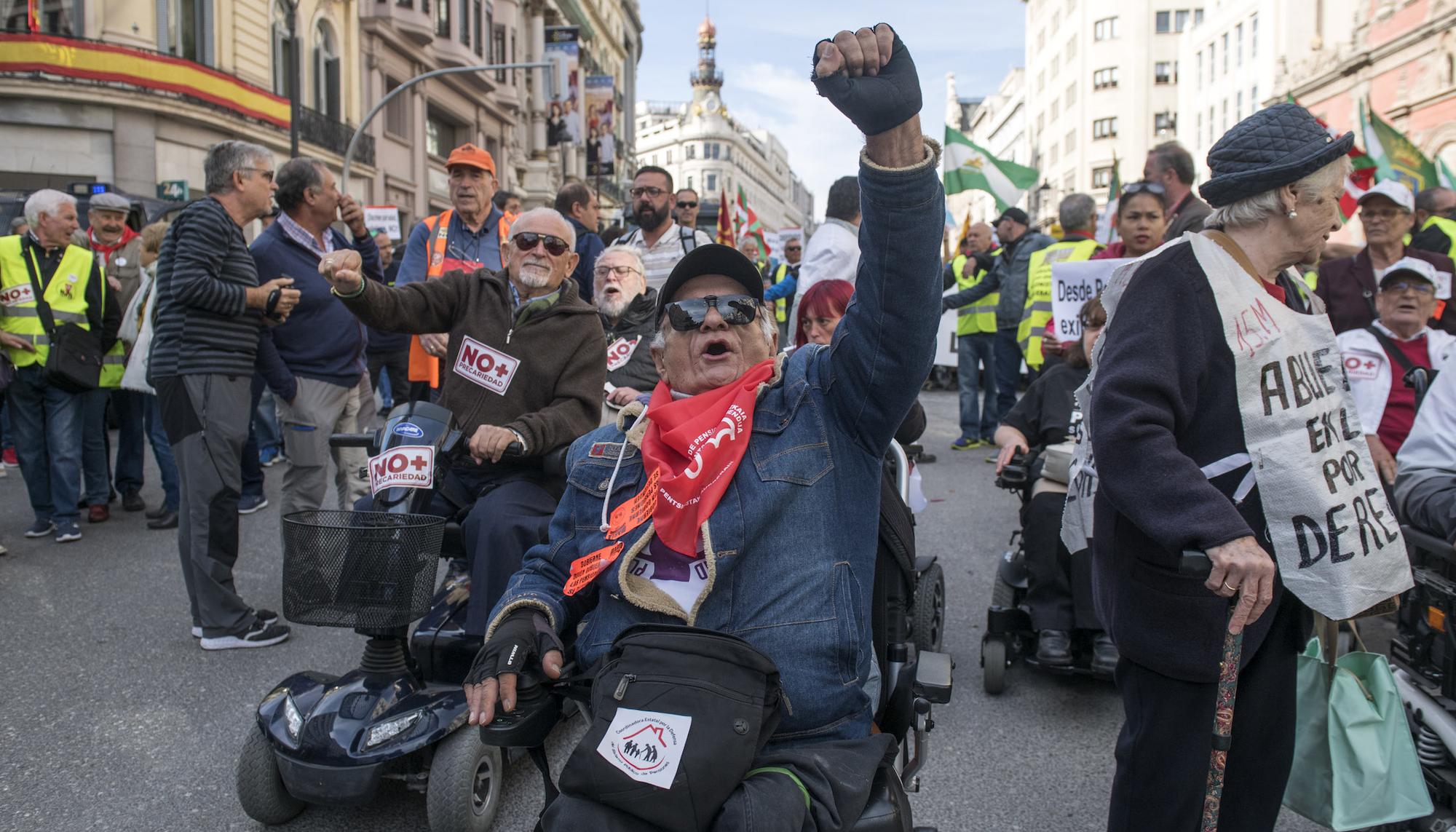 Manifestación Madrid pensionistas Congreso de los Diputados - 6