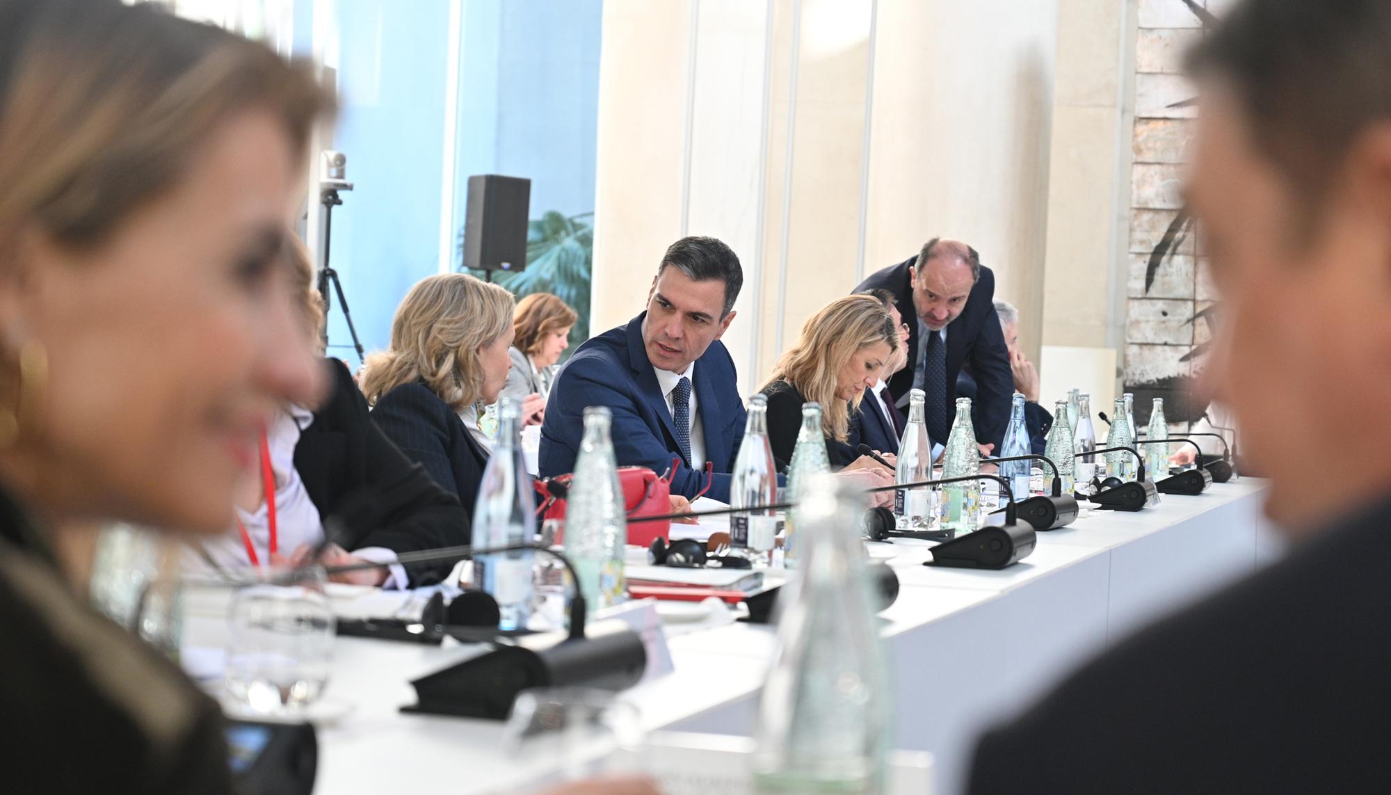 Sanchez Macron - 1