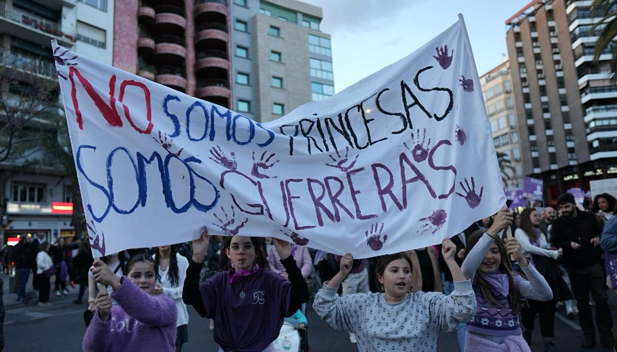 Alicante8m24