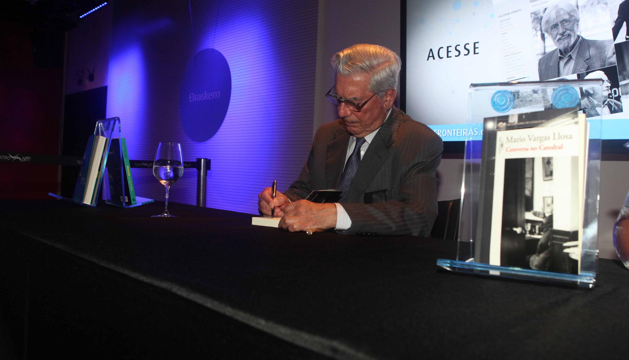 Mario Vargas Llosa